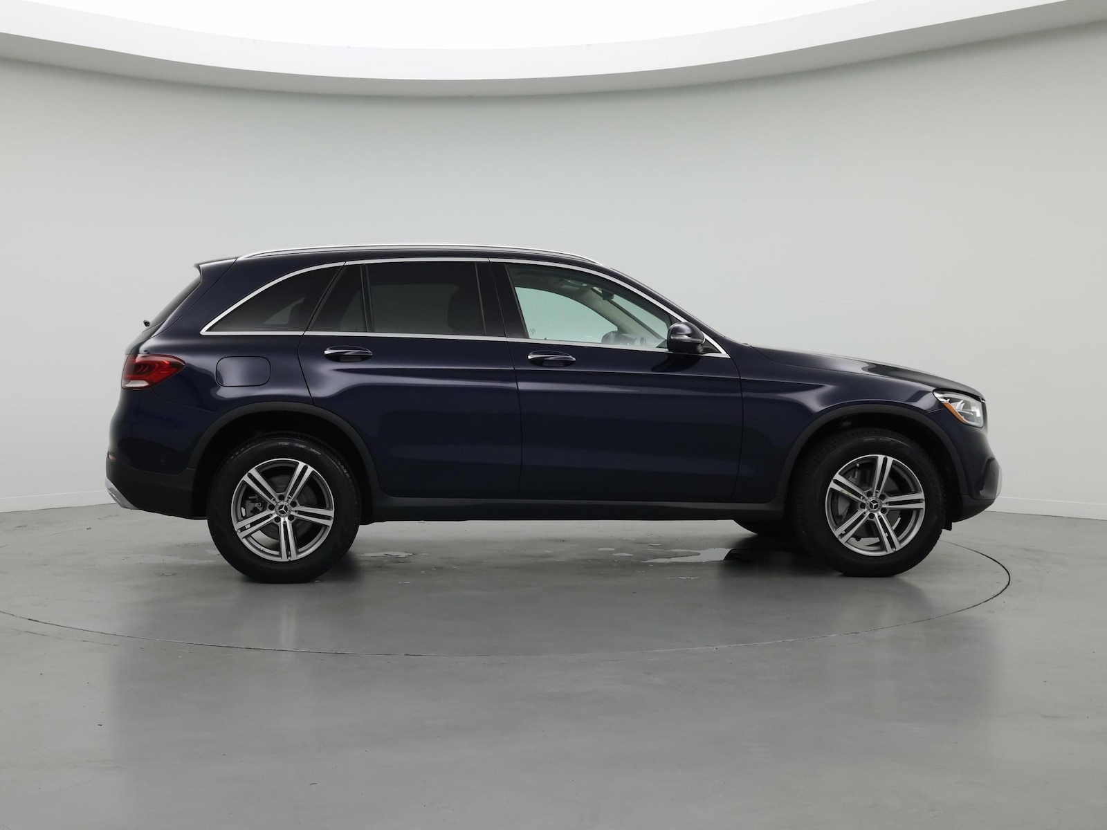 2022 Mercedes-Benz GLC GLC300 - Photo 8