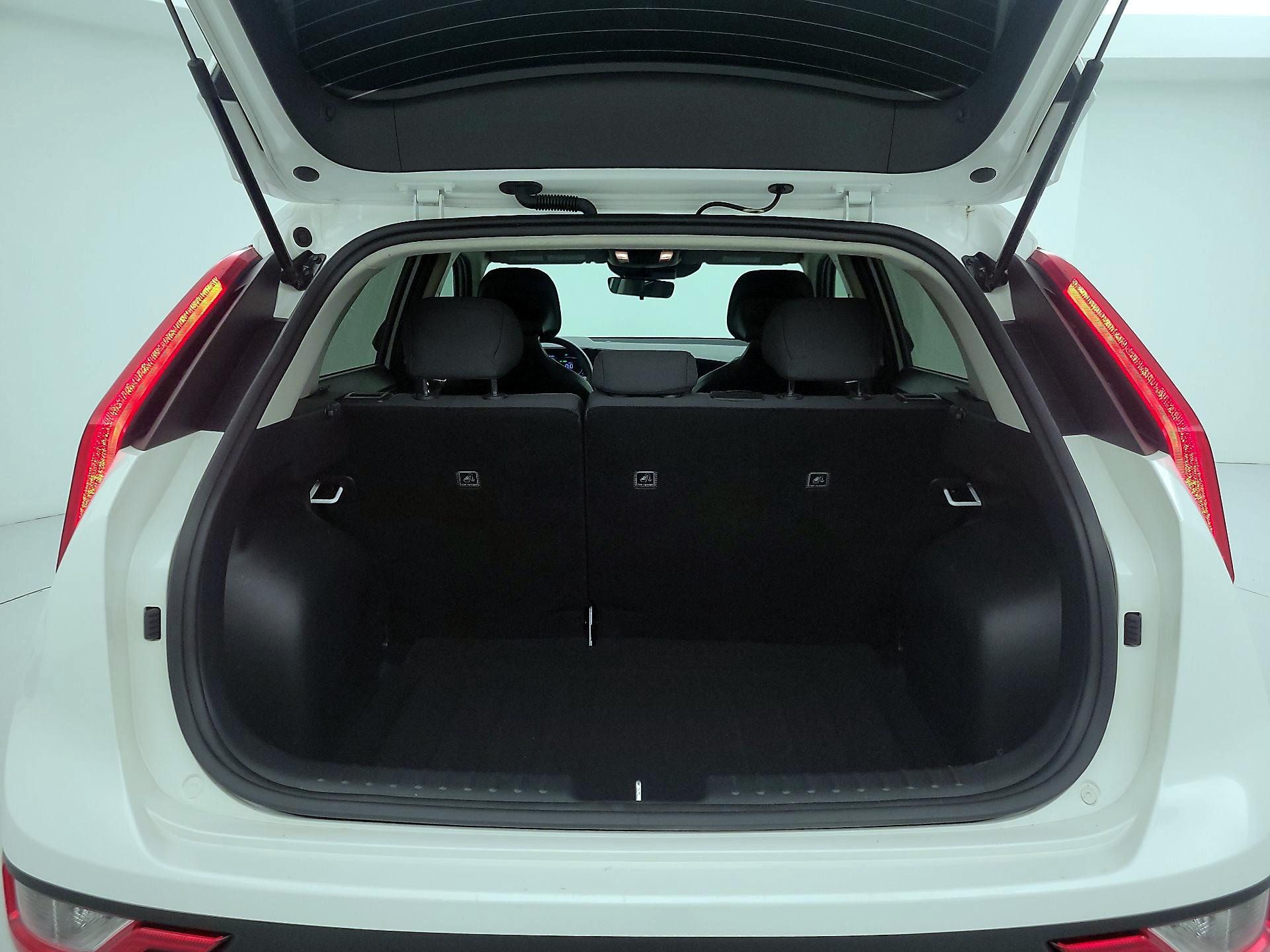 Thumbnail: 2025 Kia Niro - 20
