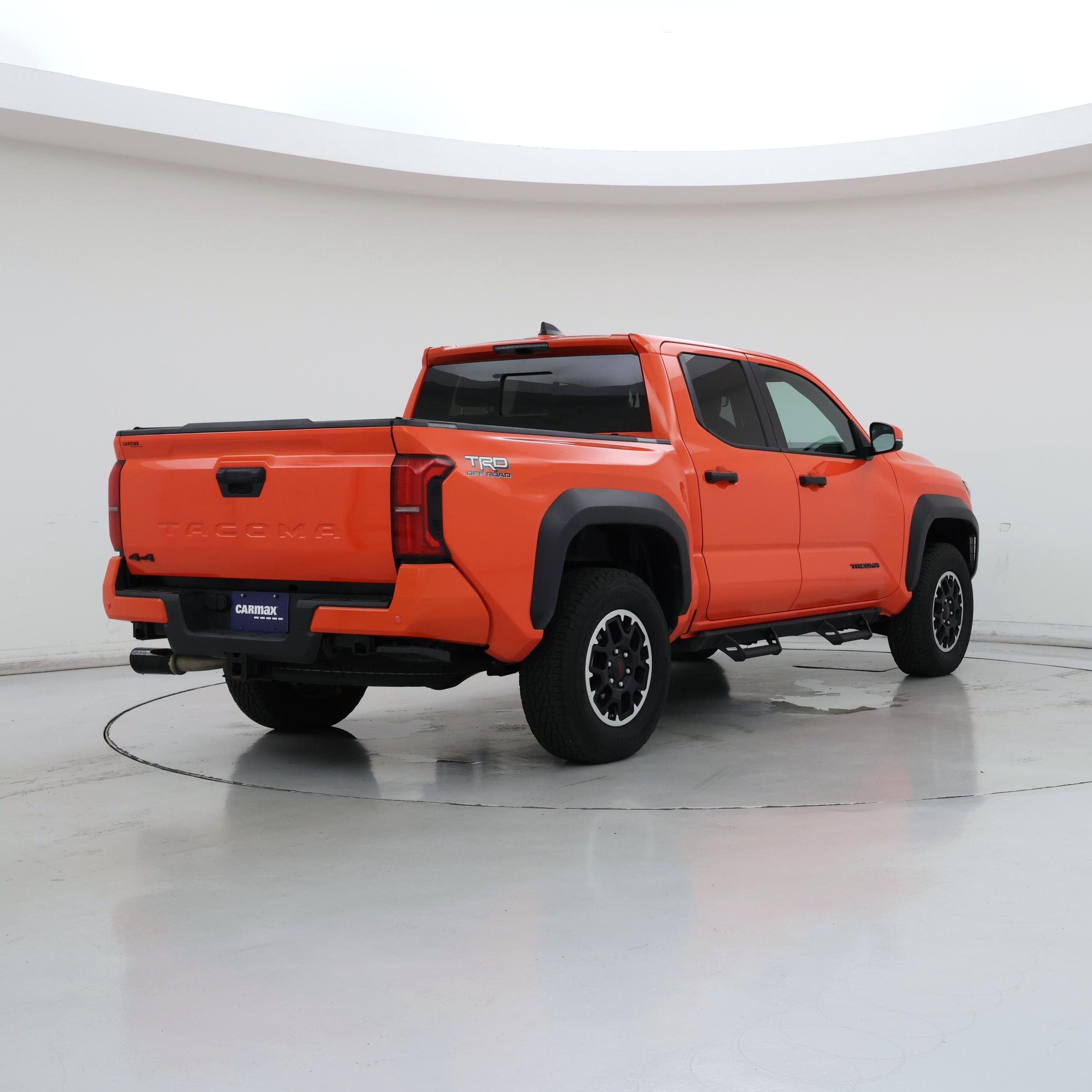 Thumbnail: 2024 Toyota Tacoma - 8