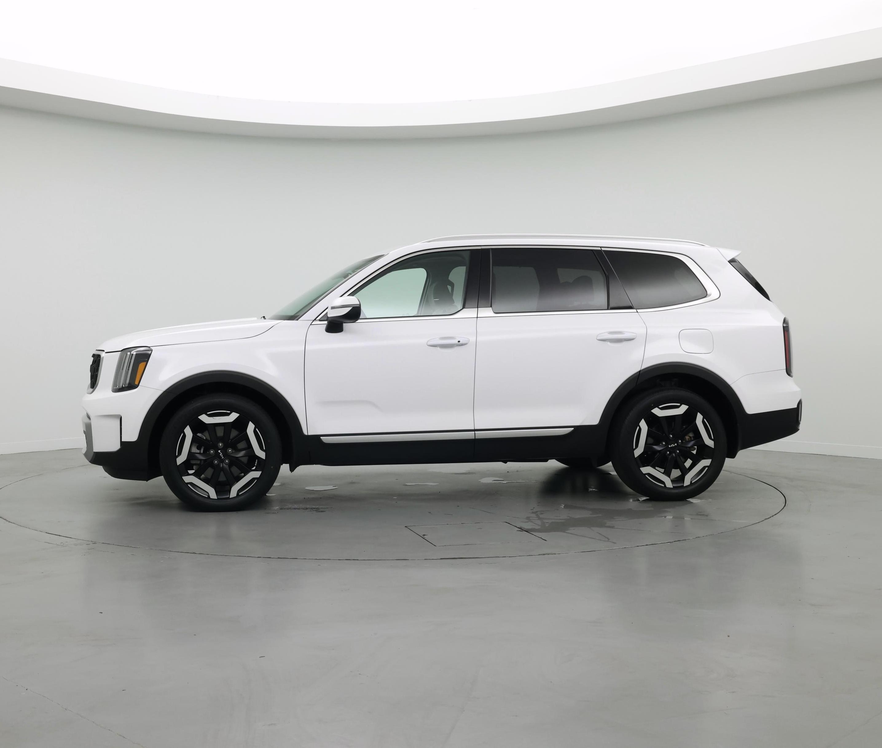 Thumbnail: 2024 Kia Telluride - 3