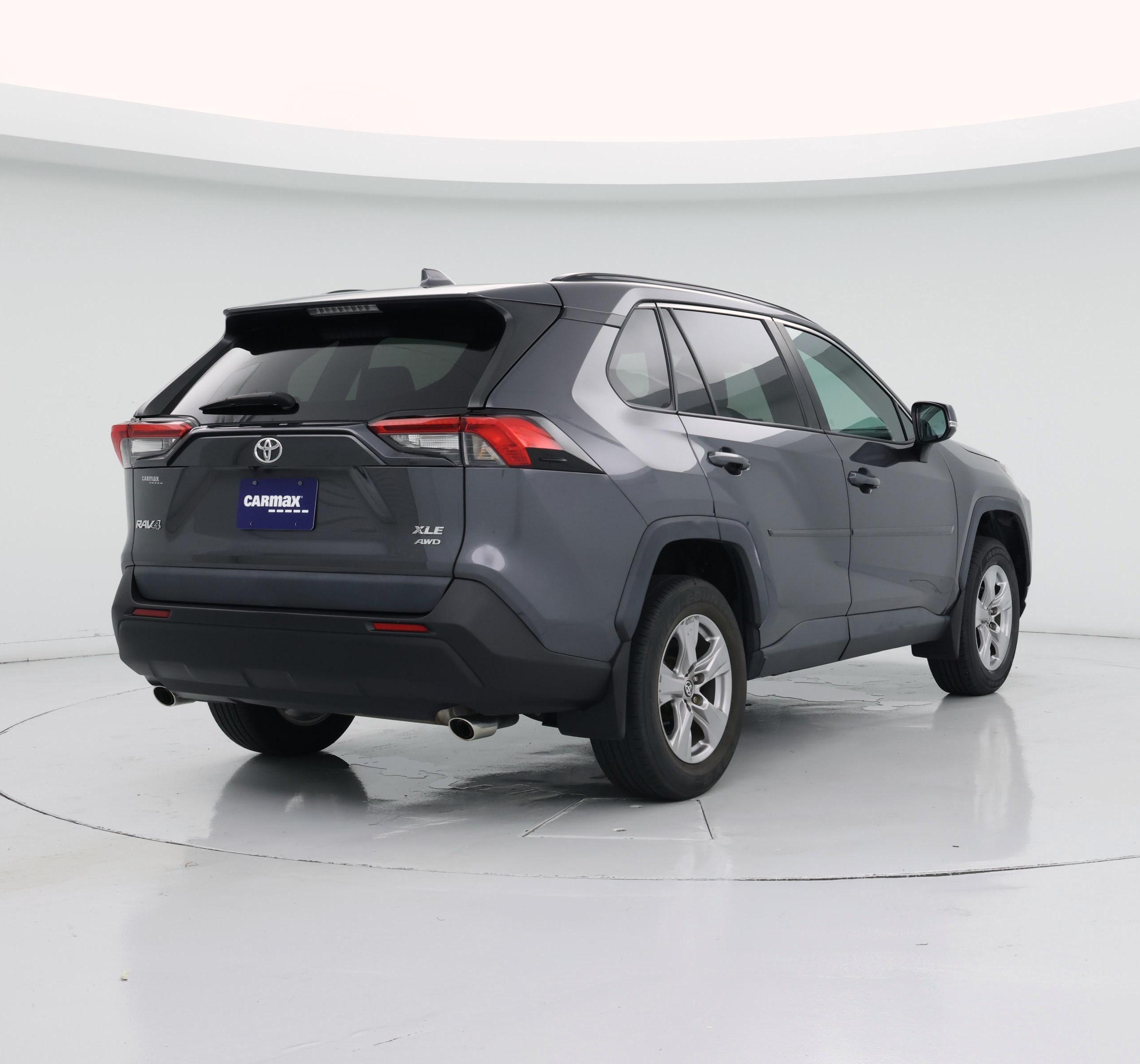 Thumbnail: 2023 Toyota RAV4 - 8