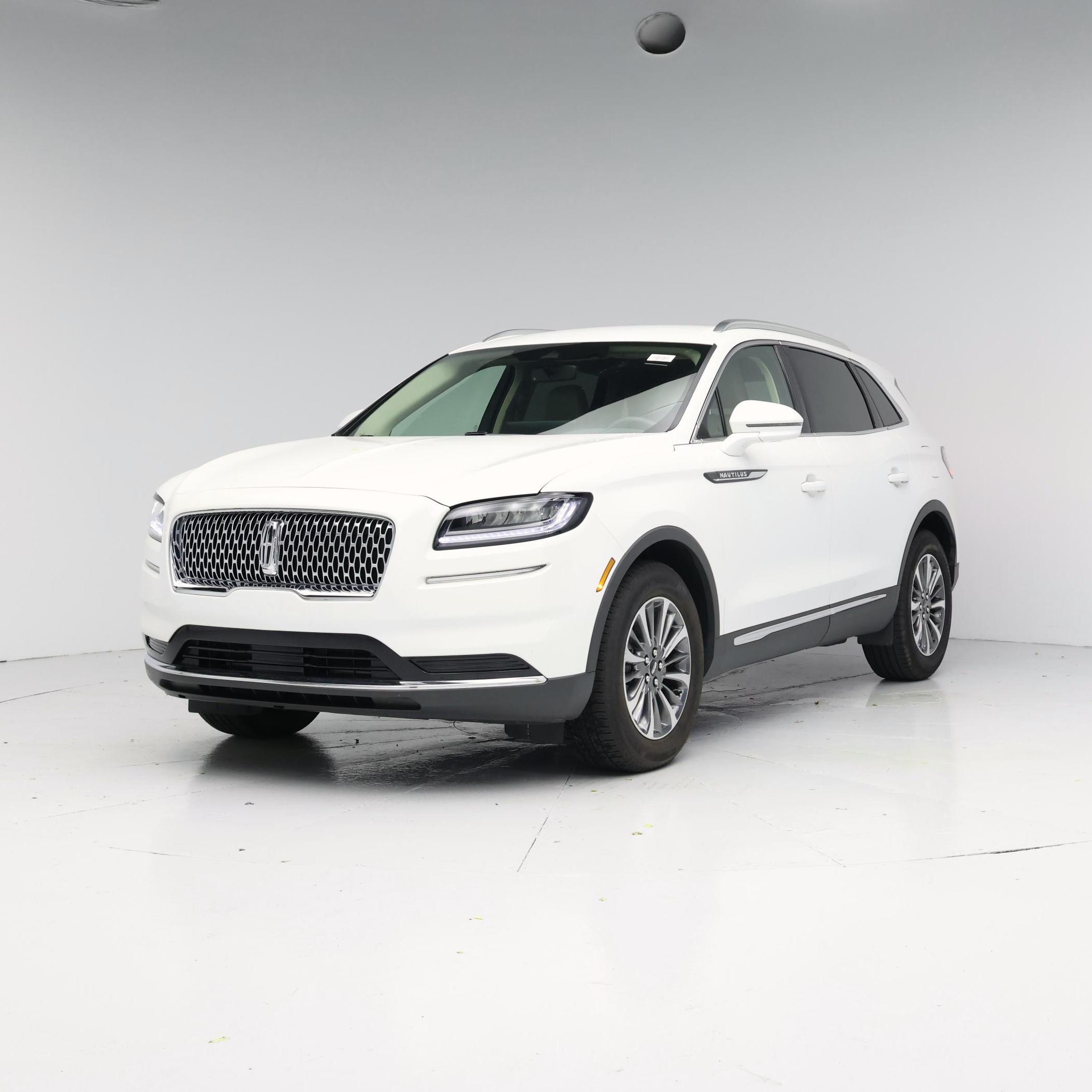 Thumbnail: 2022 Lincoln Nautilus - 4