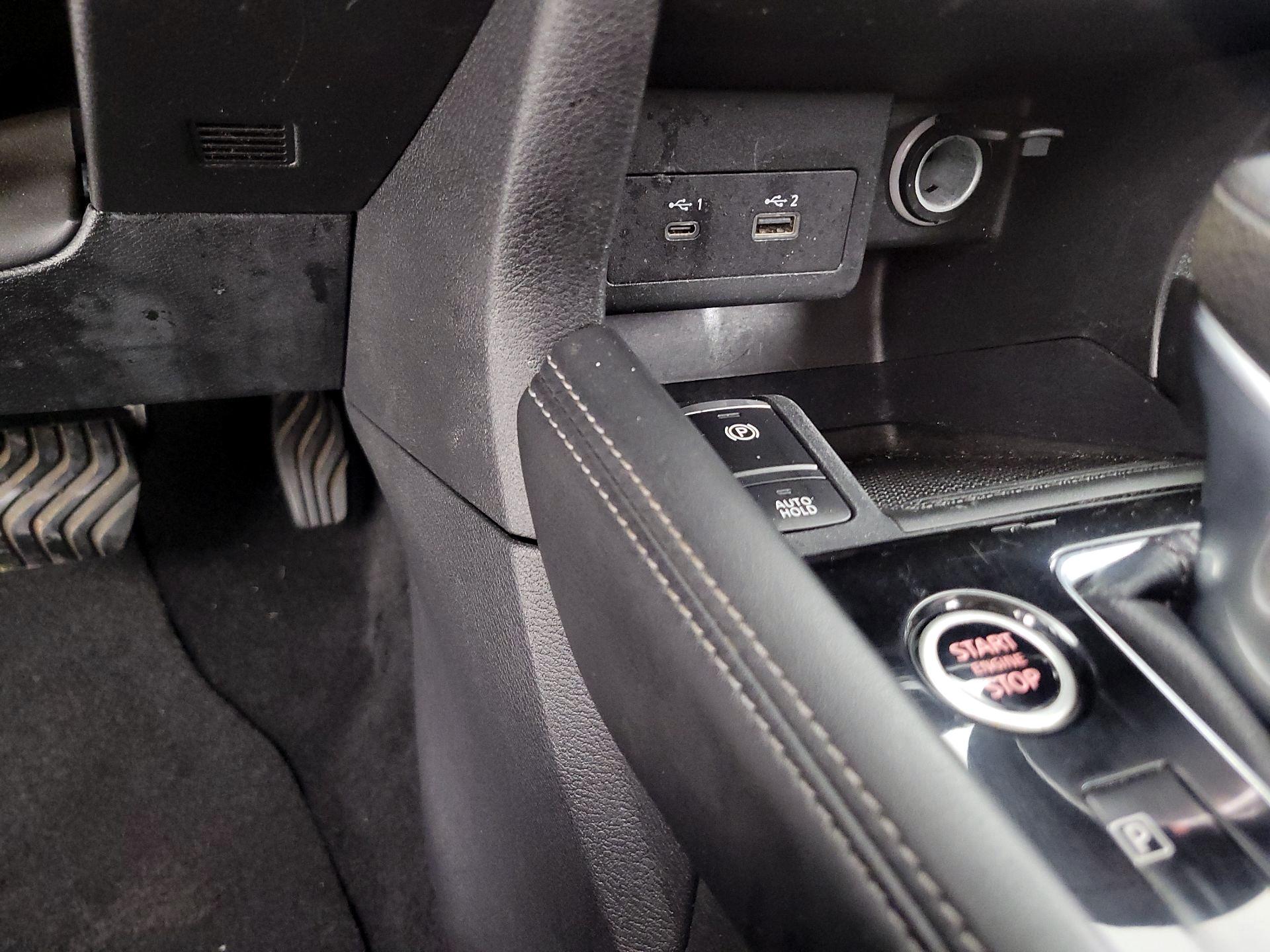 Thumbnail: 2021 Nissan Kicks - 18