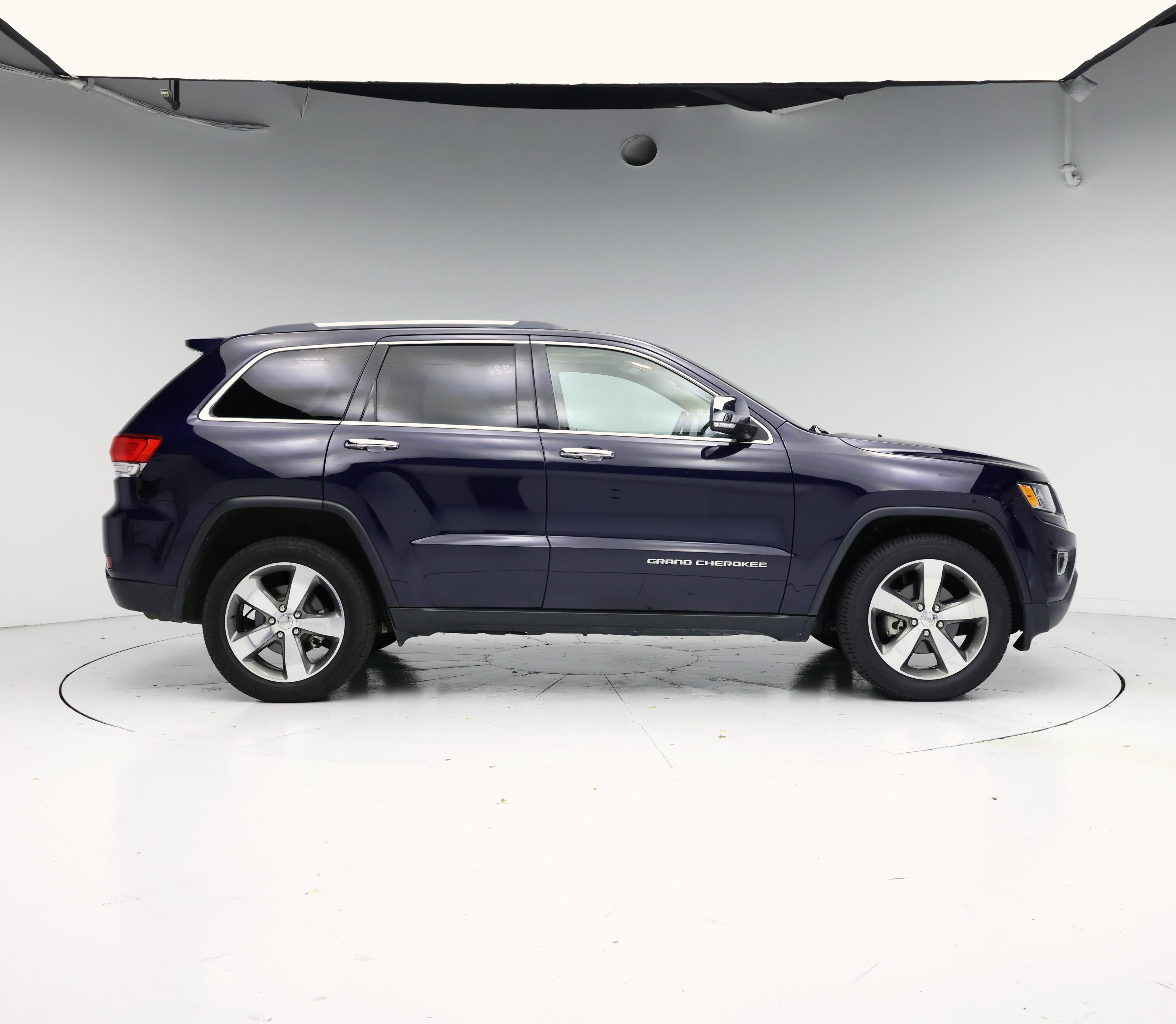 Thumbnail: 2015 Jeep Grand Cherokee - 7