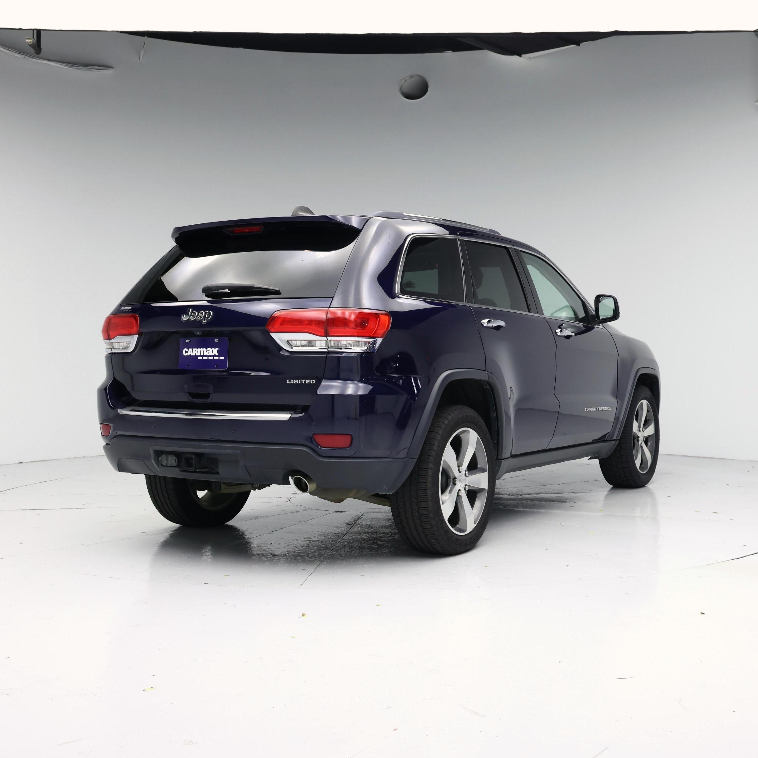 Thumbnail: 2015 Jeep Grand Cherokee - 8