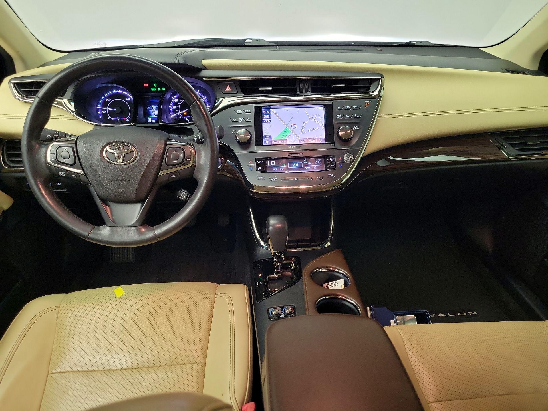 Thumbnail: 2014 Toyota Avalon - 9