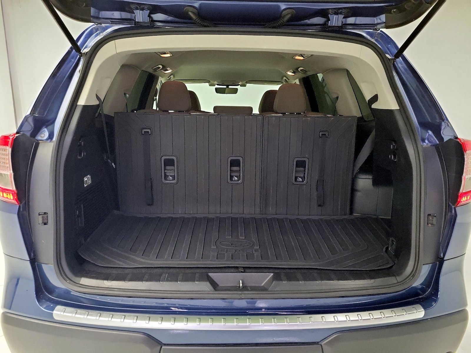 2019 Subaru Ascent Premium - Photo 21