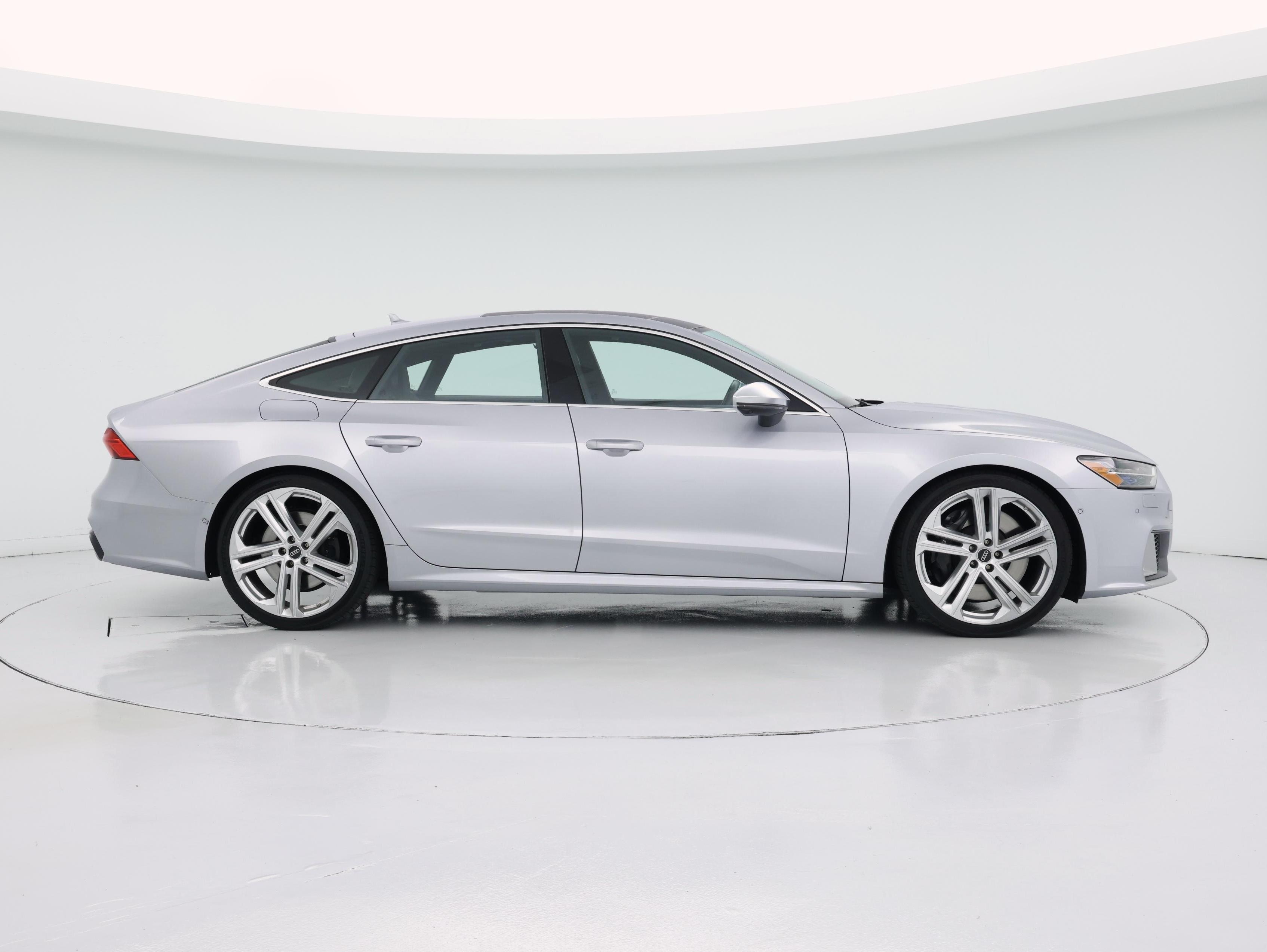 Thumbnail: 2022 Audi S7 - 7