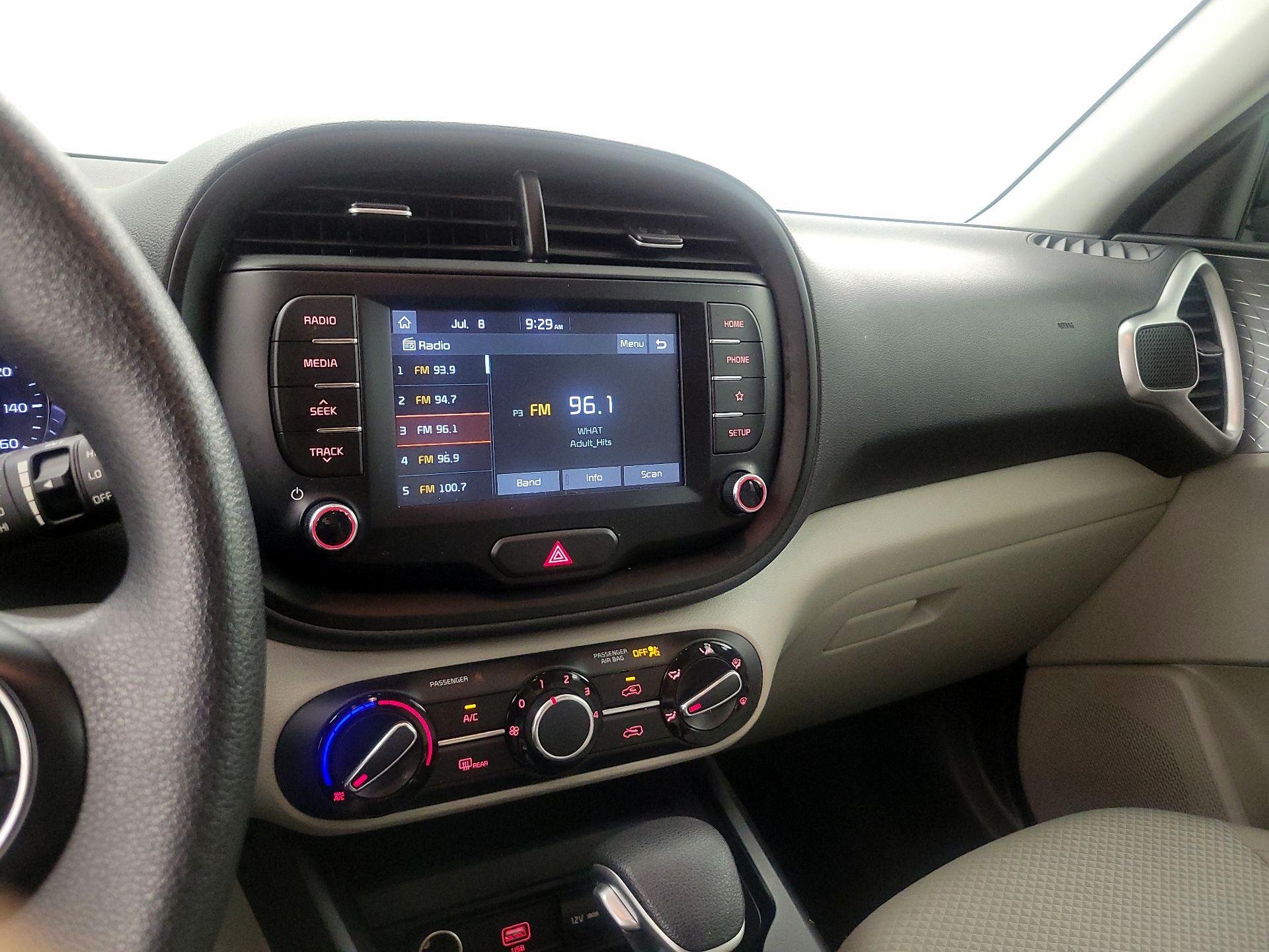 Thumbnail: 2020 Kia Soul - 15