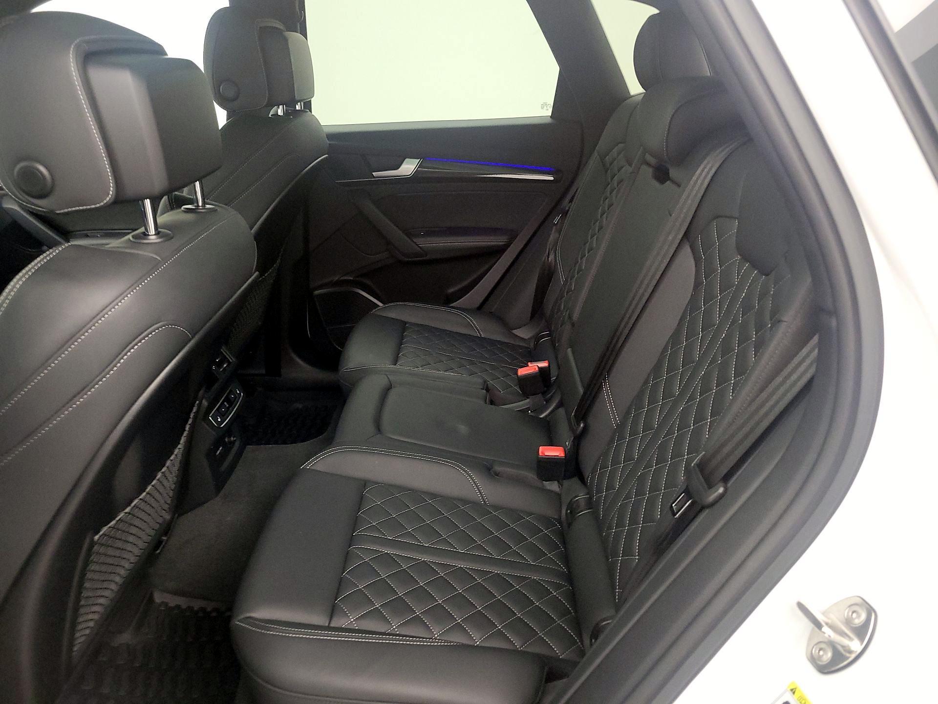 Thumbnail: 2022 Audi SQ5 - 19
