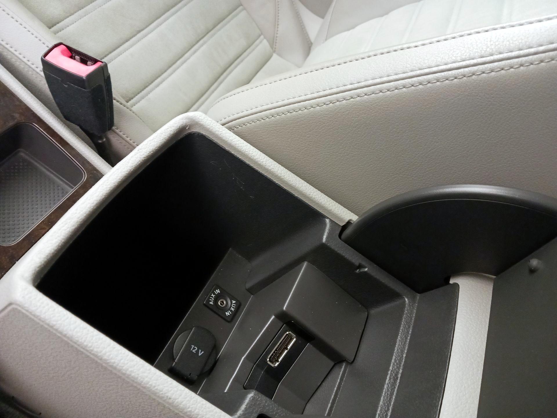 Thumbnail: 2015 Volkswagen Passat - 18