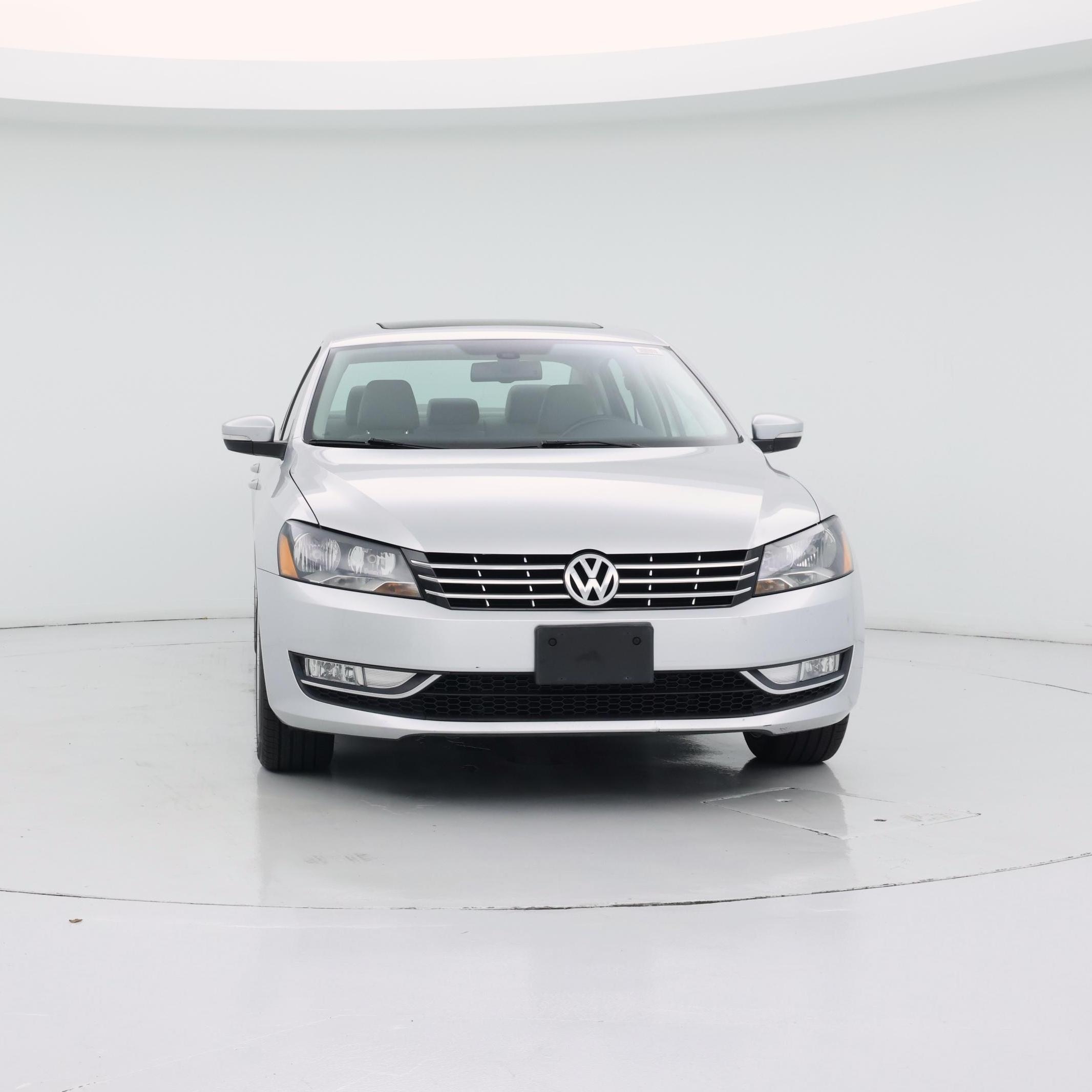 Thumbnail: 2015 Volkswagen Passat - 5
