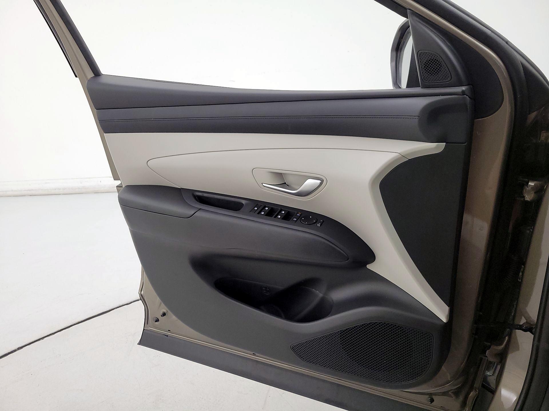 Thumbnail: 2025 Hyundai Tucson - 12