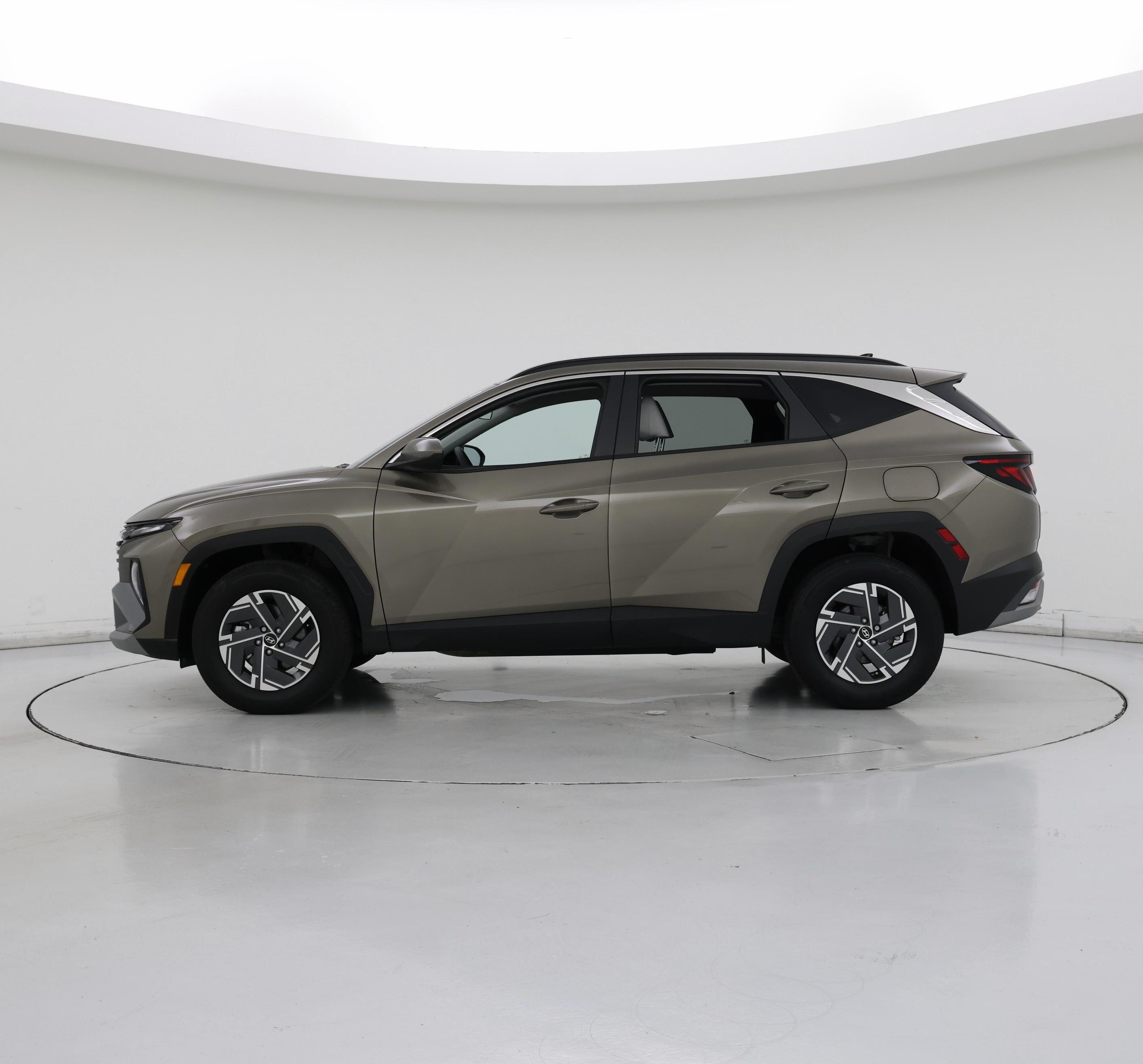 Thumbnail: 2025 Hyundai Tucson - 3