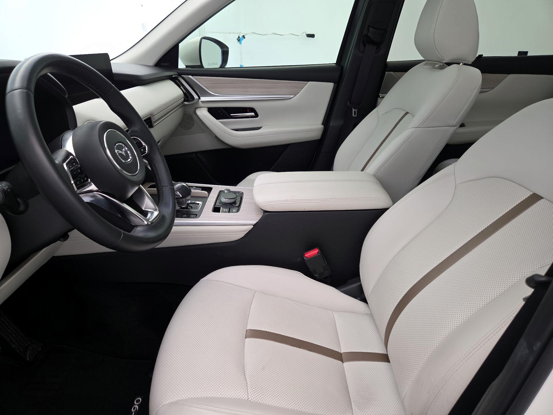 Thumbnail: 2024 Mazda CX-90 - 11