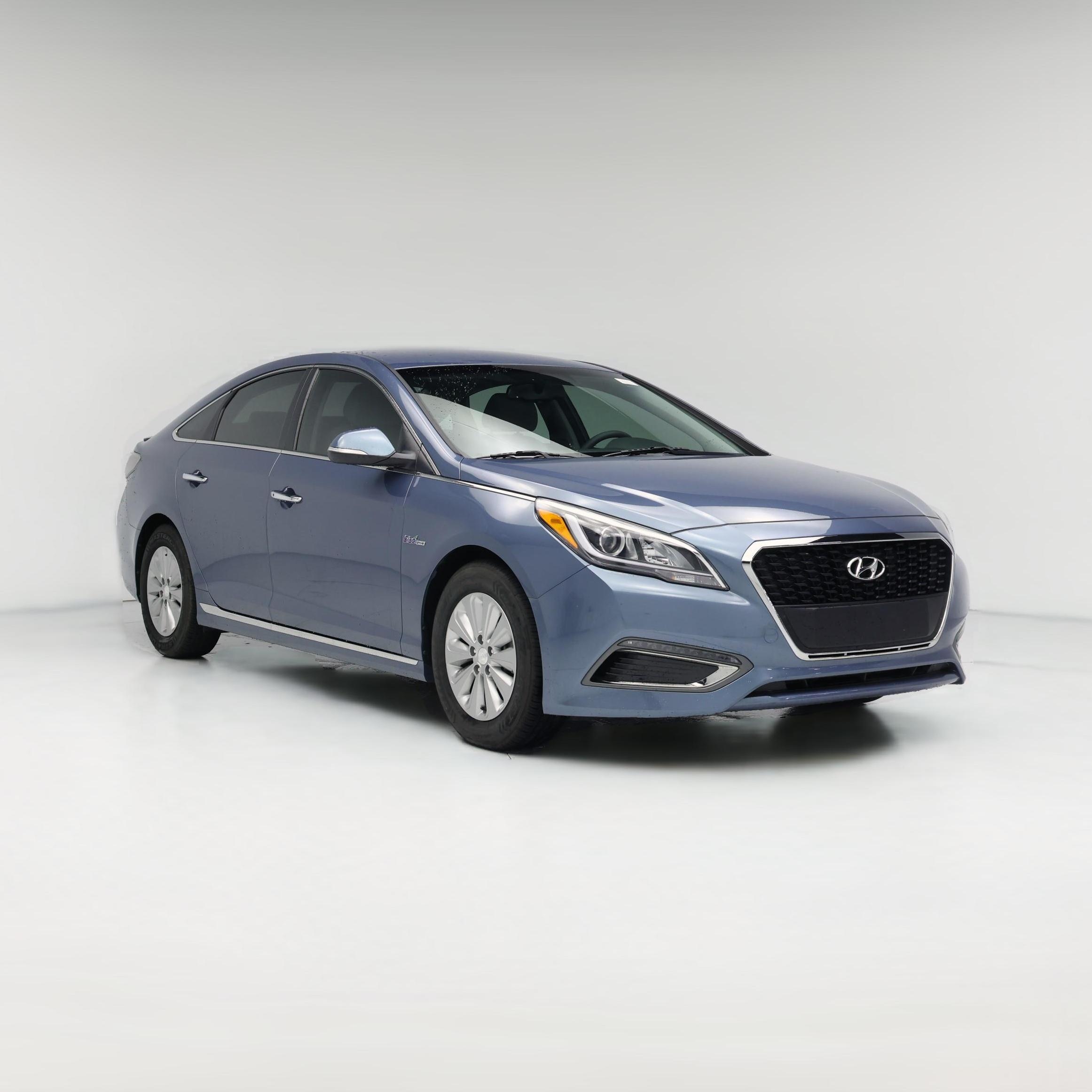 Thumbnail: 2016 Hyundai Sonata - 1