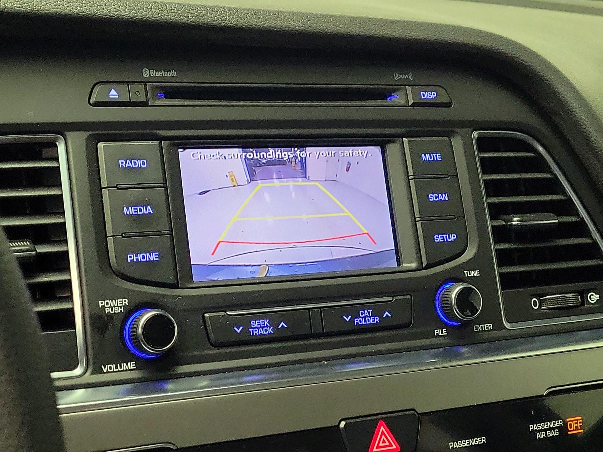 Thumbnail: 2016 Hyundai Sonata - 14