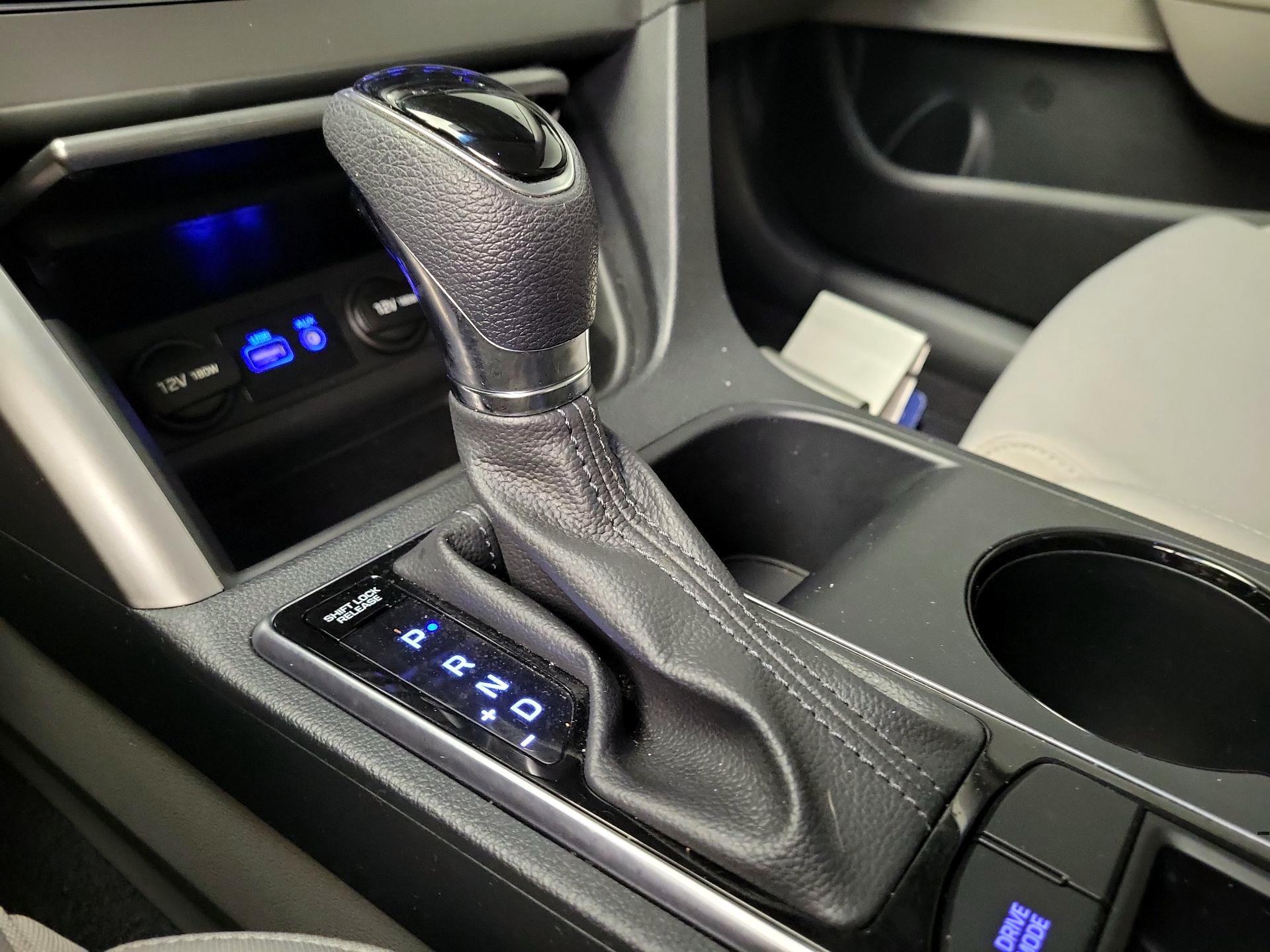 Thumbnail: 2016 Hyundai Sonata - 17