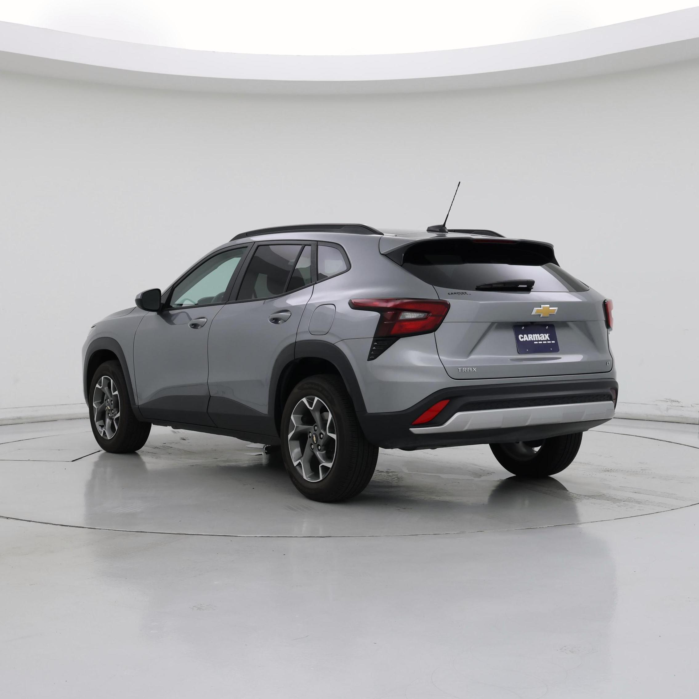 Thumbnail: 2025 Chevrolet Trax - 2