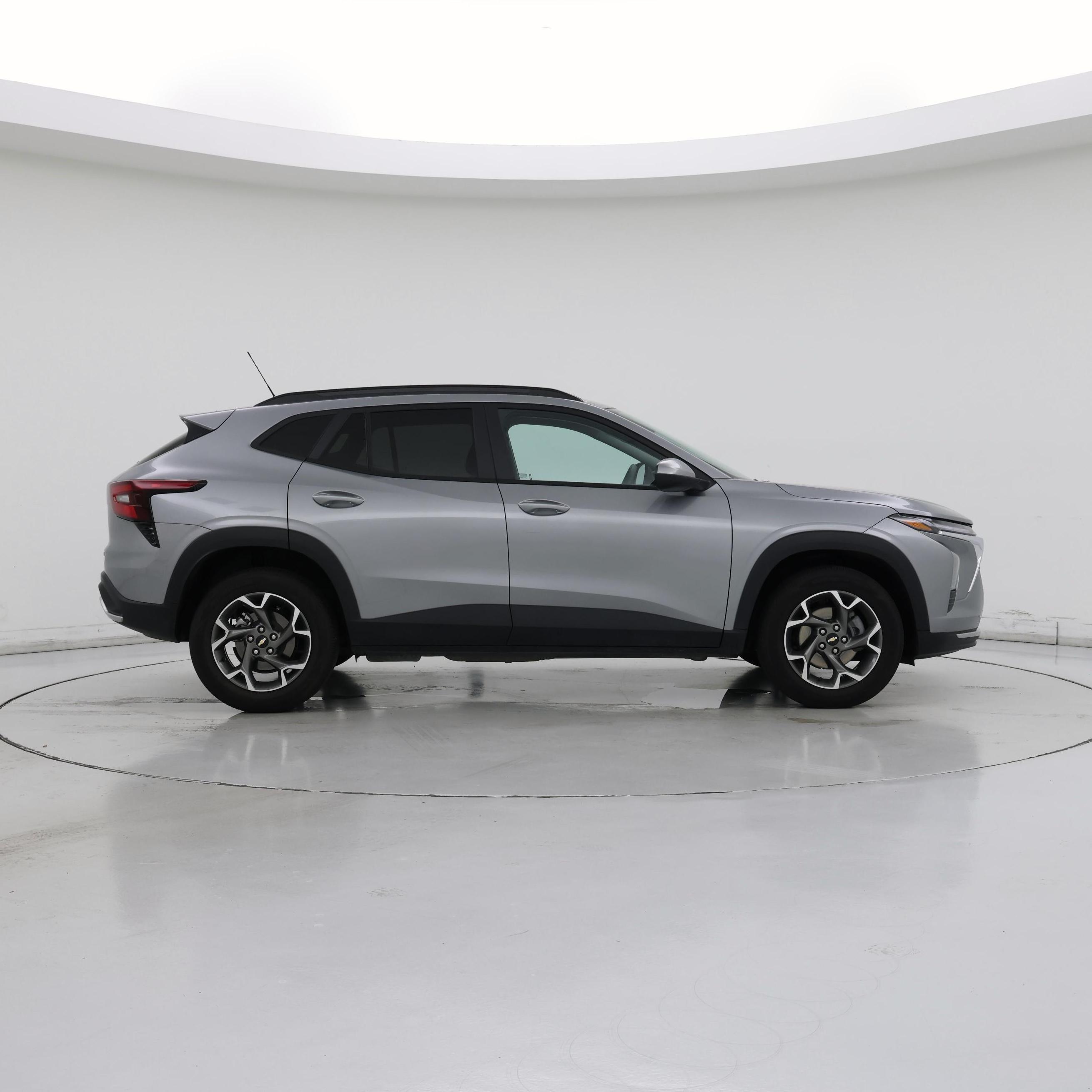 Thumbnail: 2025 Chevrolet Trax - 7