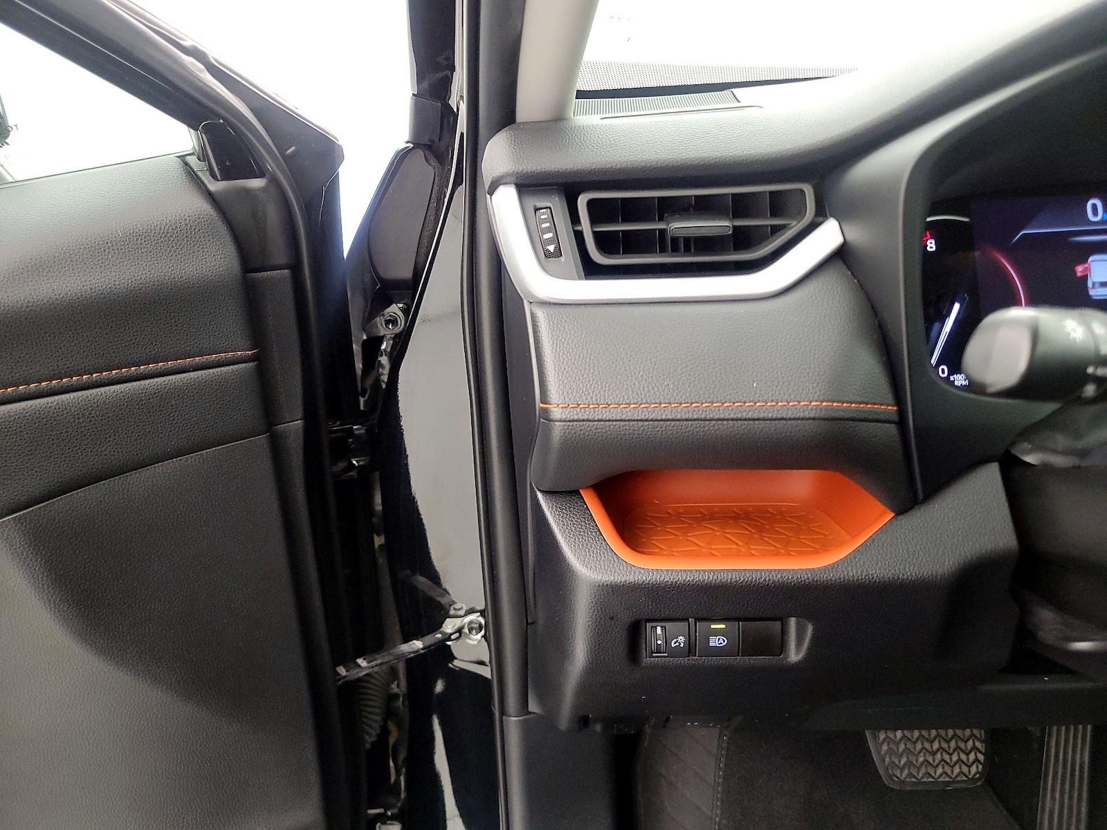 2021 Toyota RAV4 Adventure - Photo 14