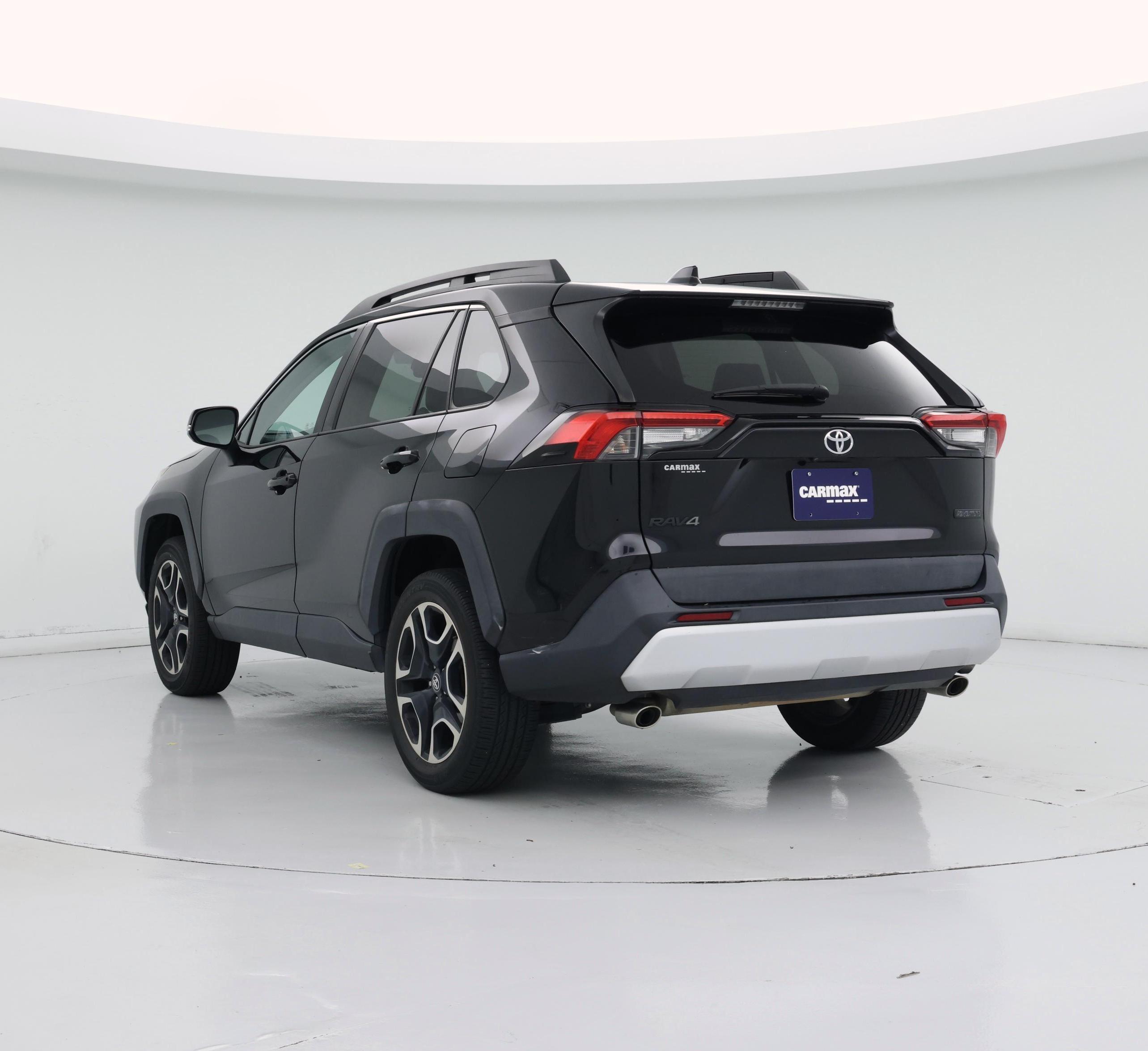Thumbnail: 2021 Toyota RAV4 - 2