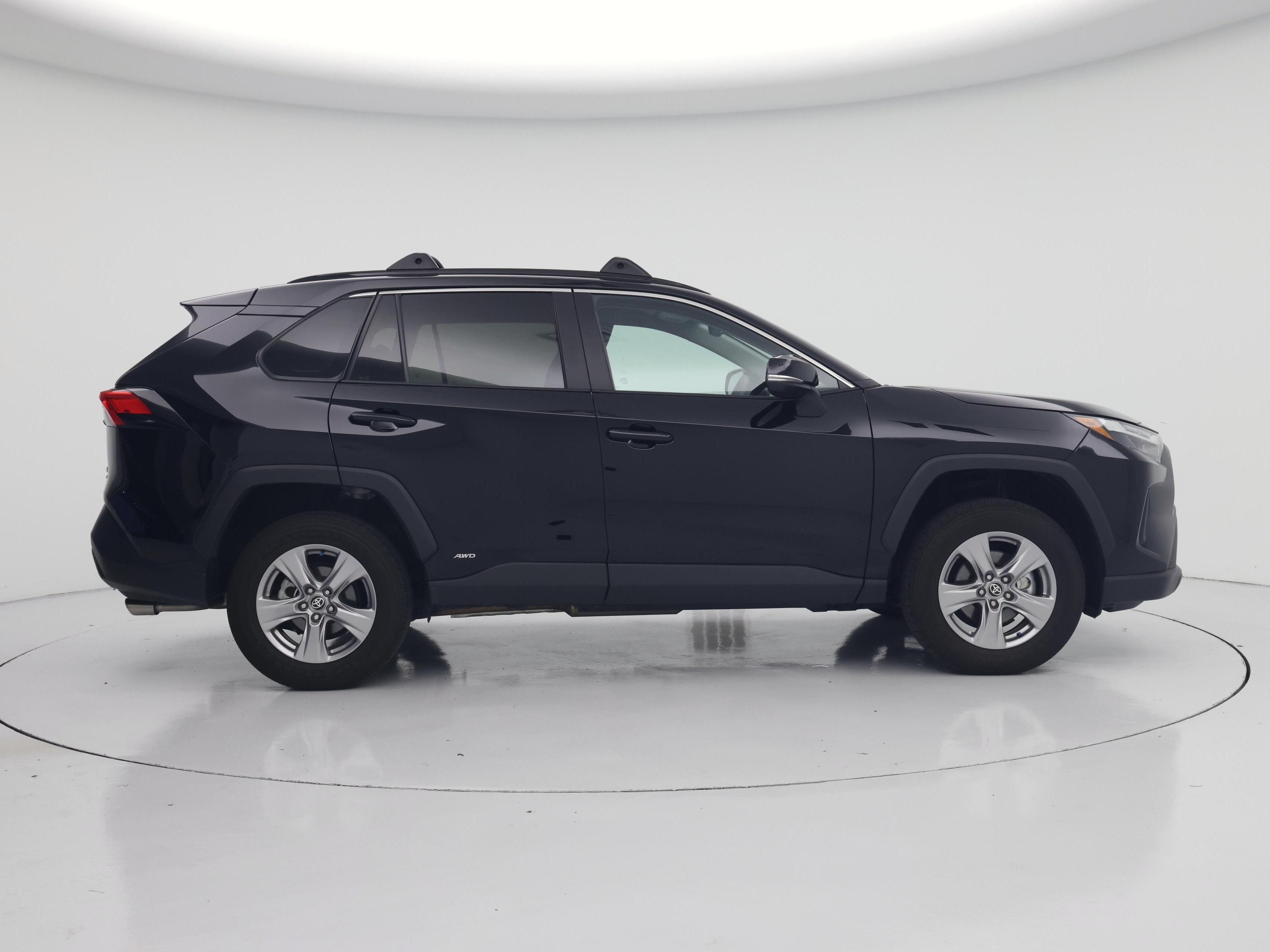 Thumbnail: 2025 Toyota RAV4 - 7