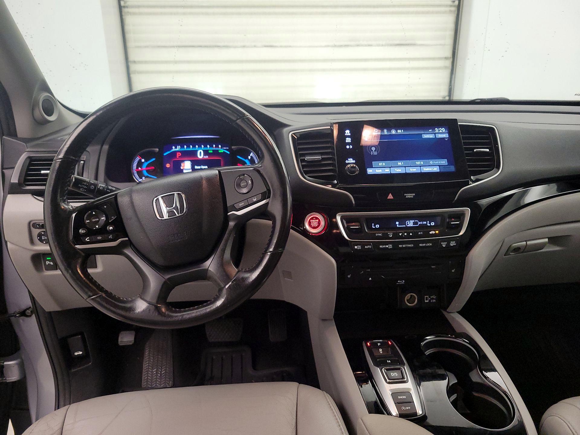 Thumbnail: 2020 Honda Pilot - 8