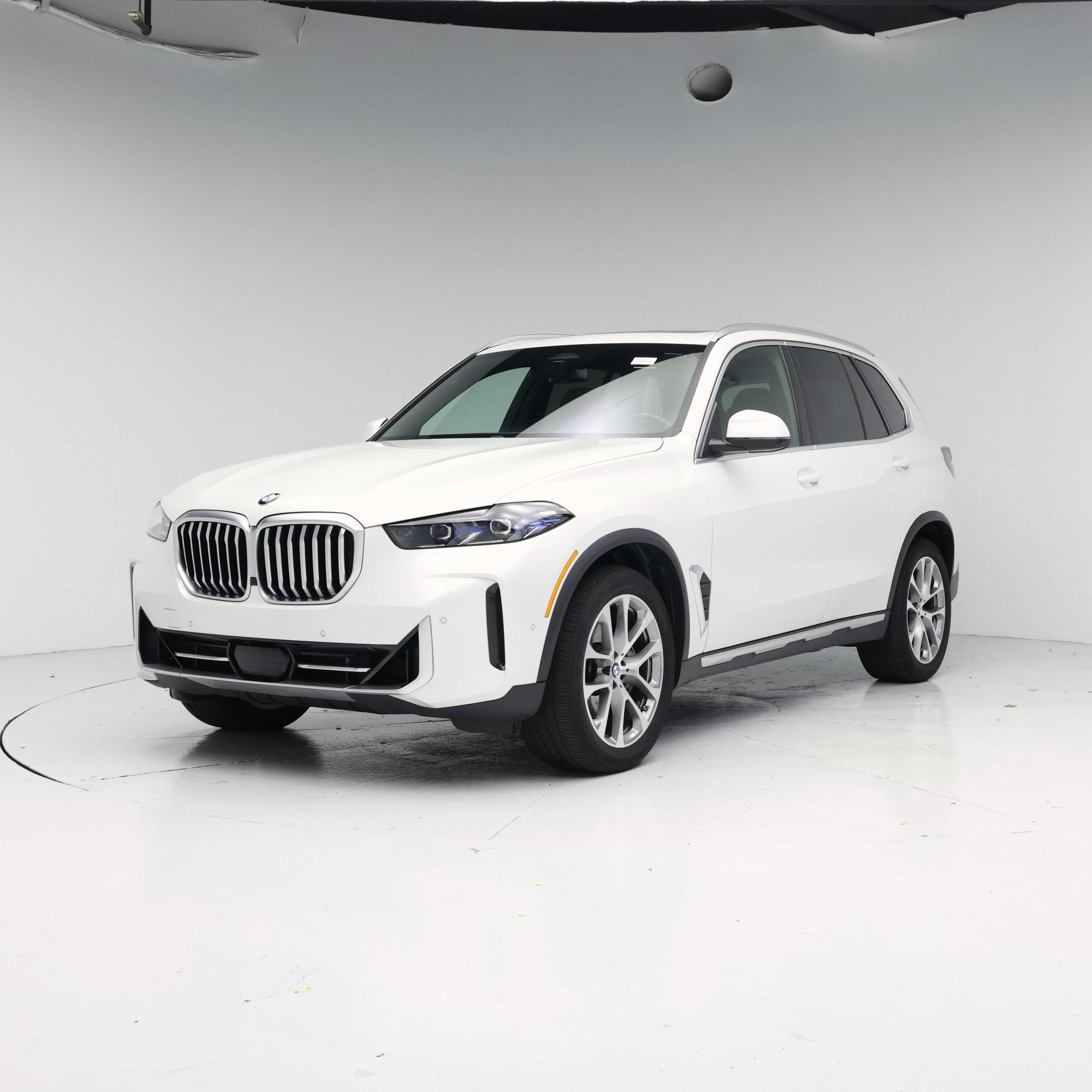 Thumbnail: 2024 BMW X5 - 4
