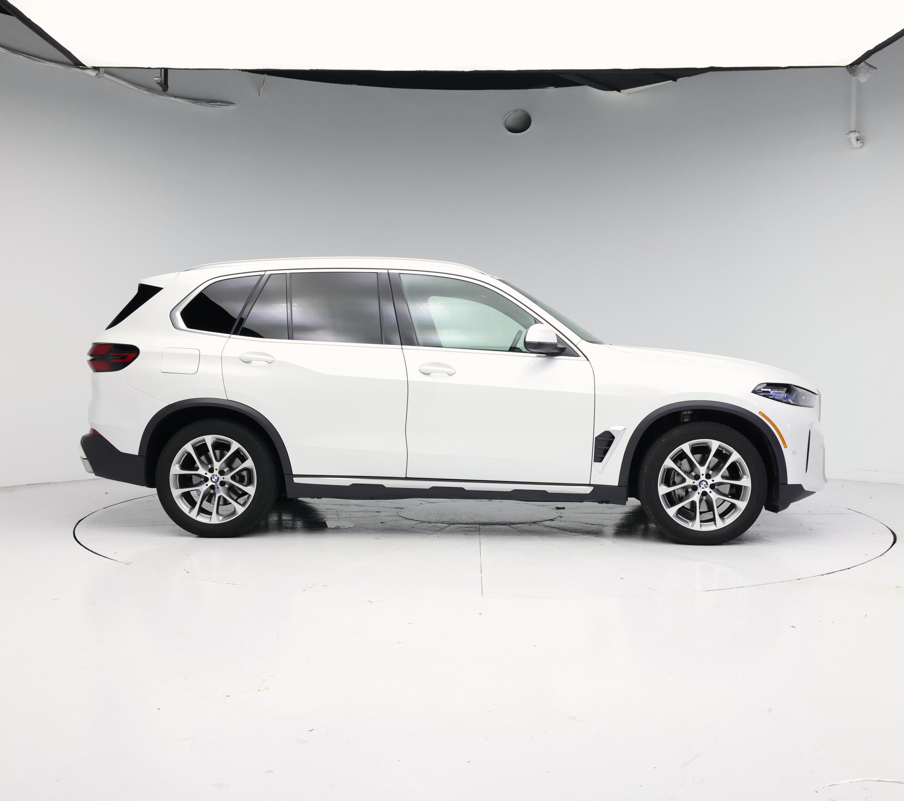 Thumbnail: 2024 BMW X5 - 7