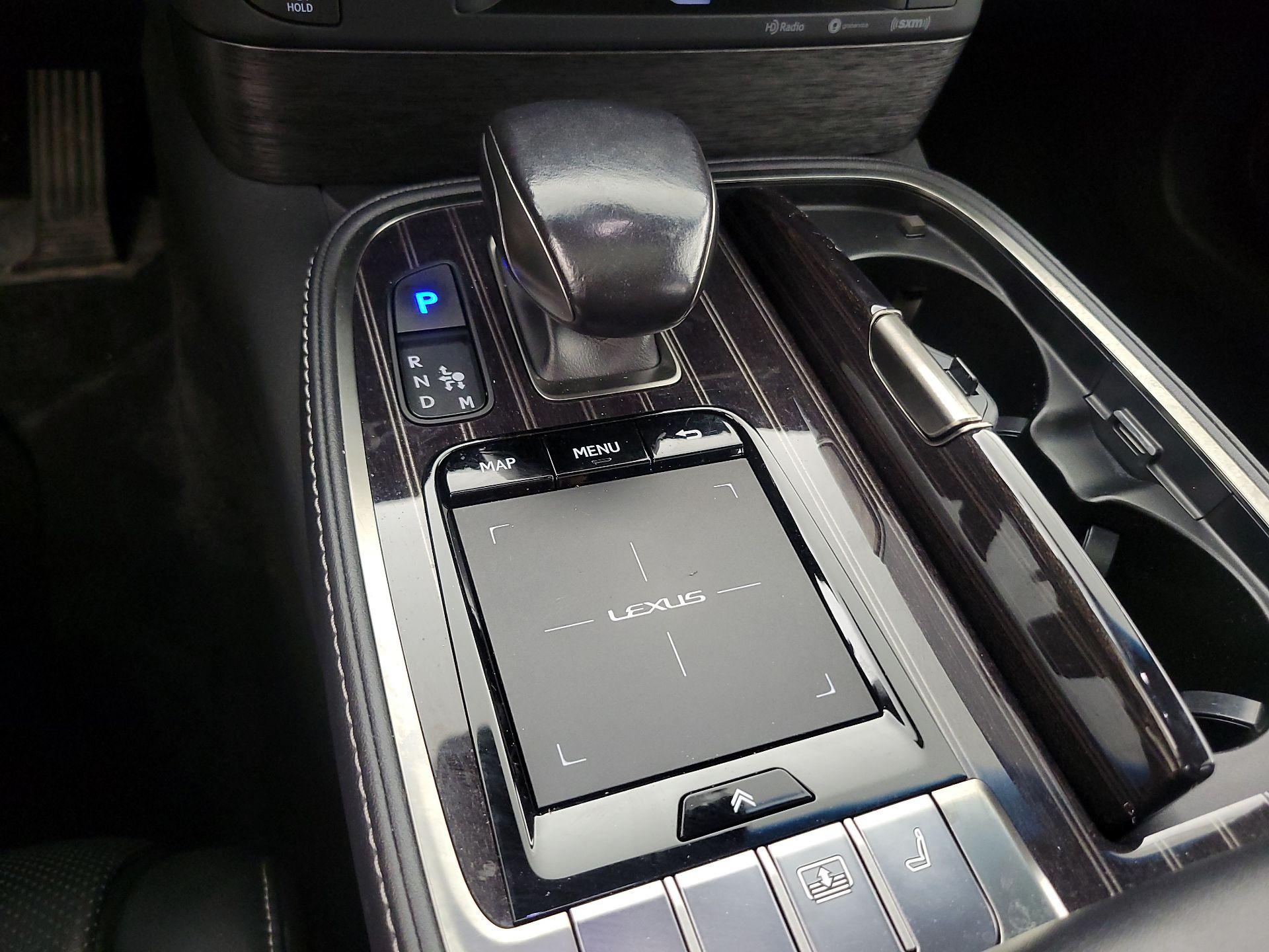 Thumbnail: 2020 Lexus LS - 18