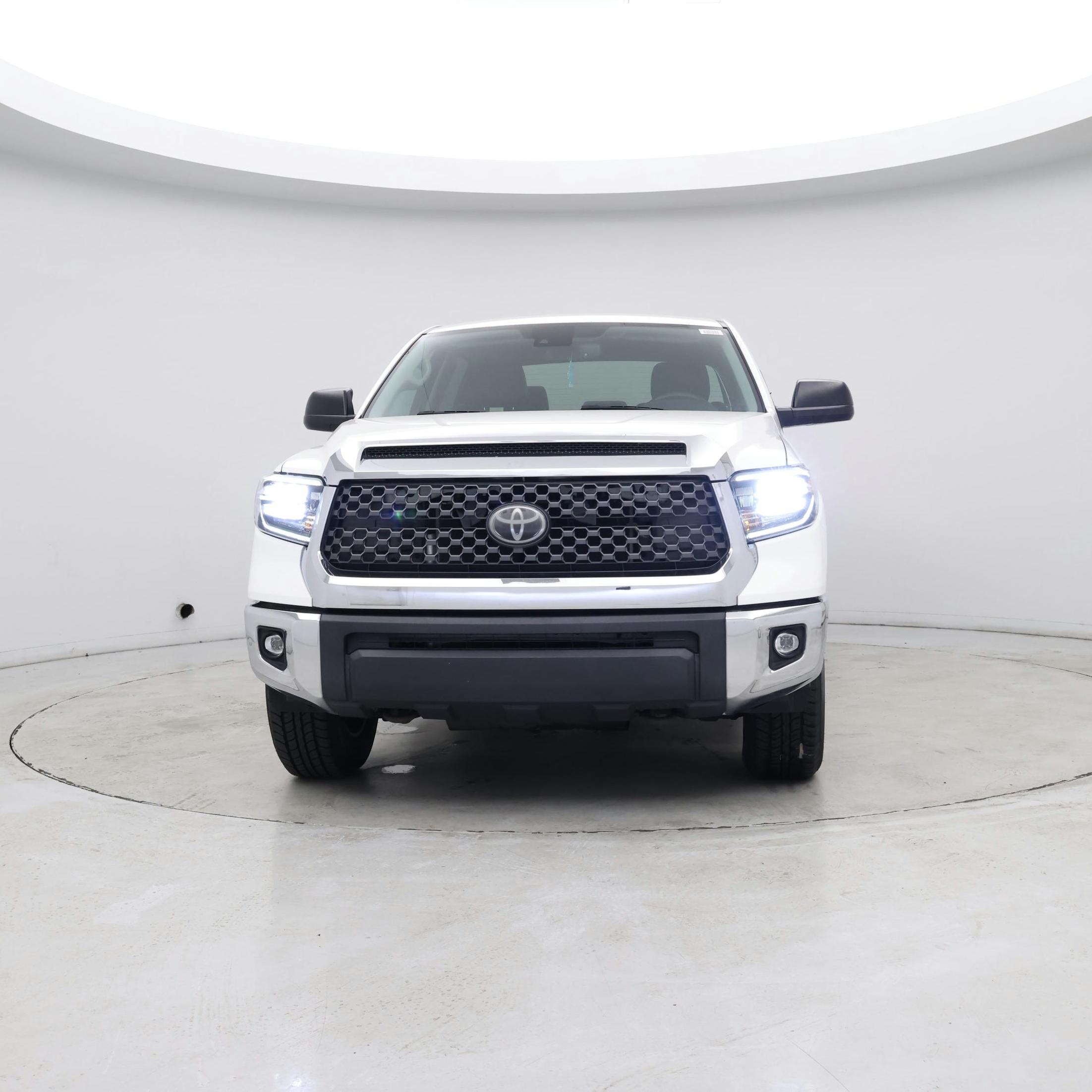 Thumbnail: 2020 Toyota Tundra - 4