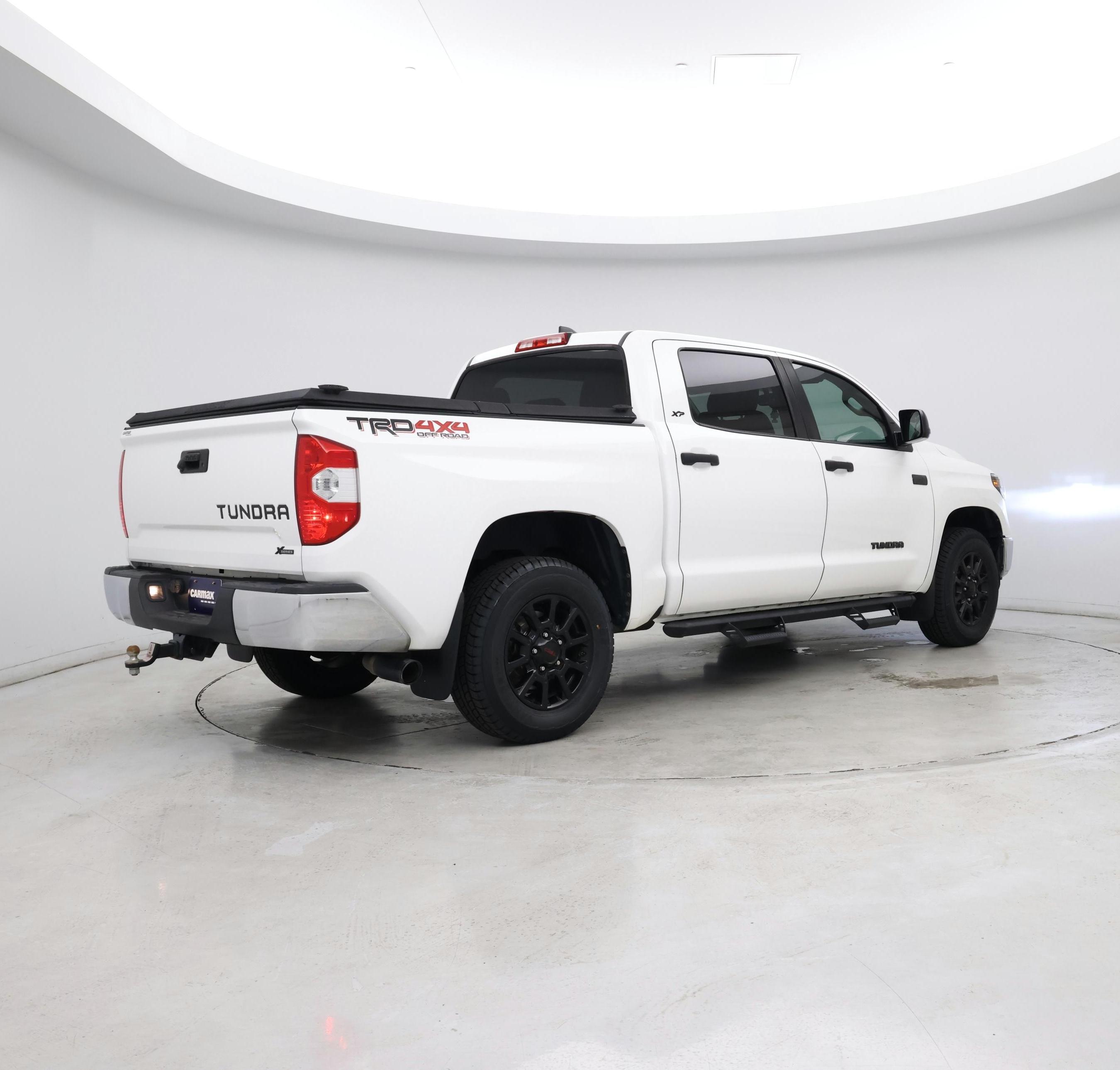 Thumbnail: 2020 Toyota Tundra - 6