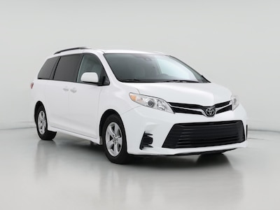 2019 Toyota Sienna LE