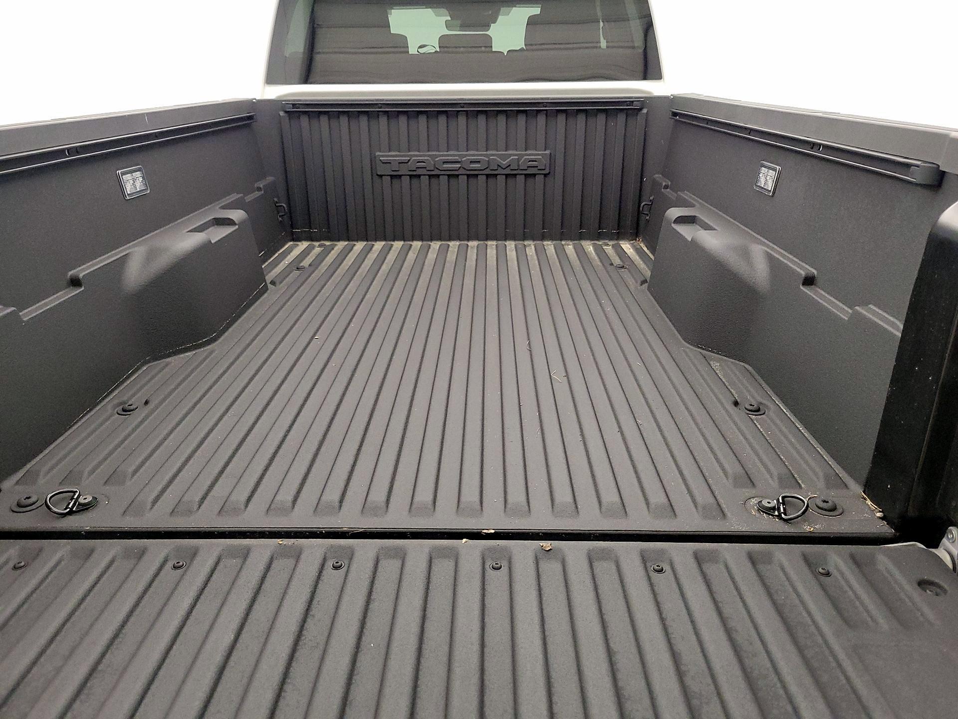 Thumbnail: 2024 Toyota Tacoma - 19