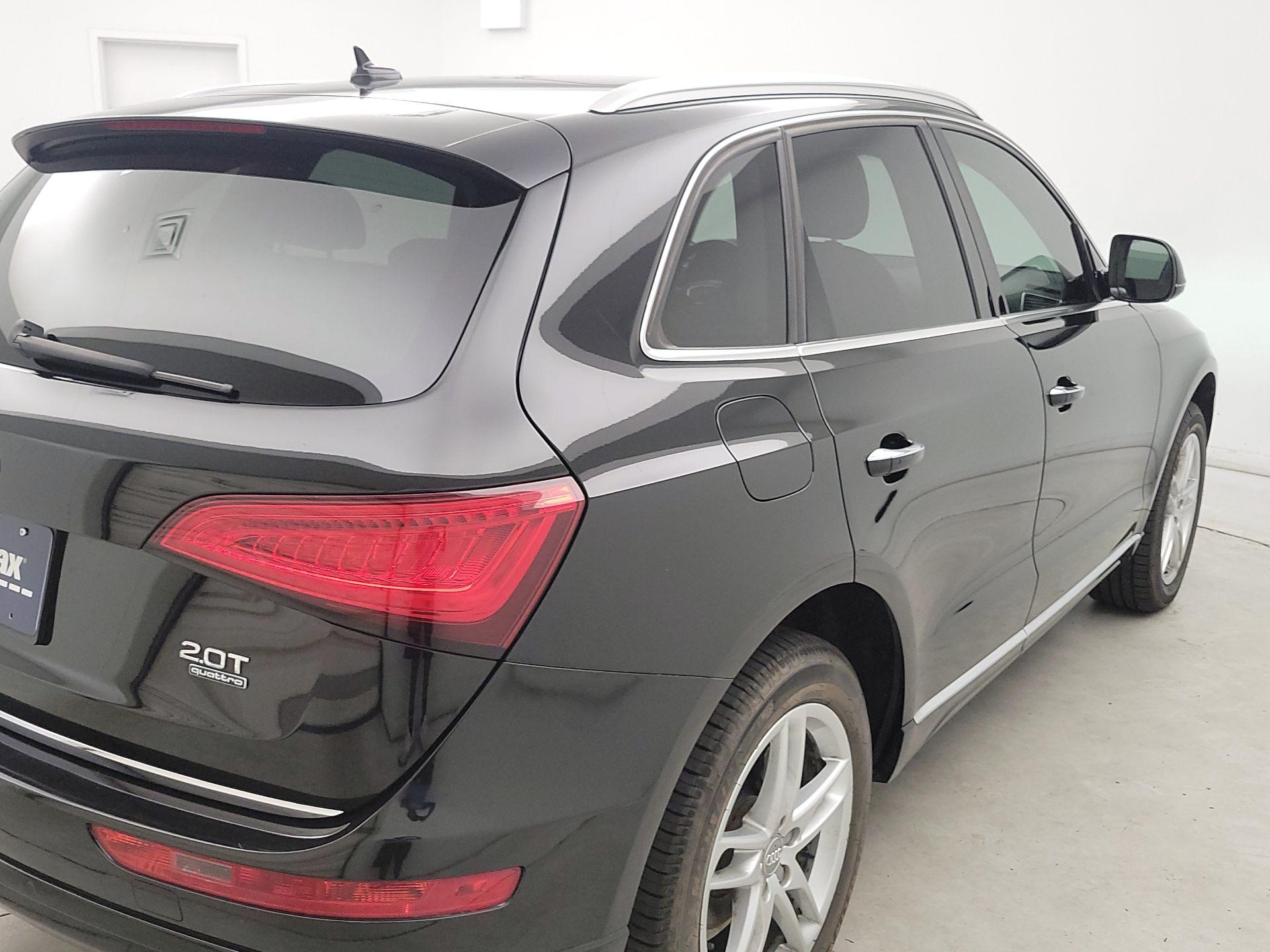 Thumbnail: 2017 Audi Q5 - 5