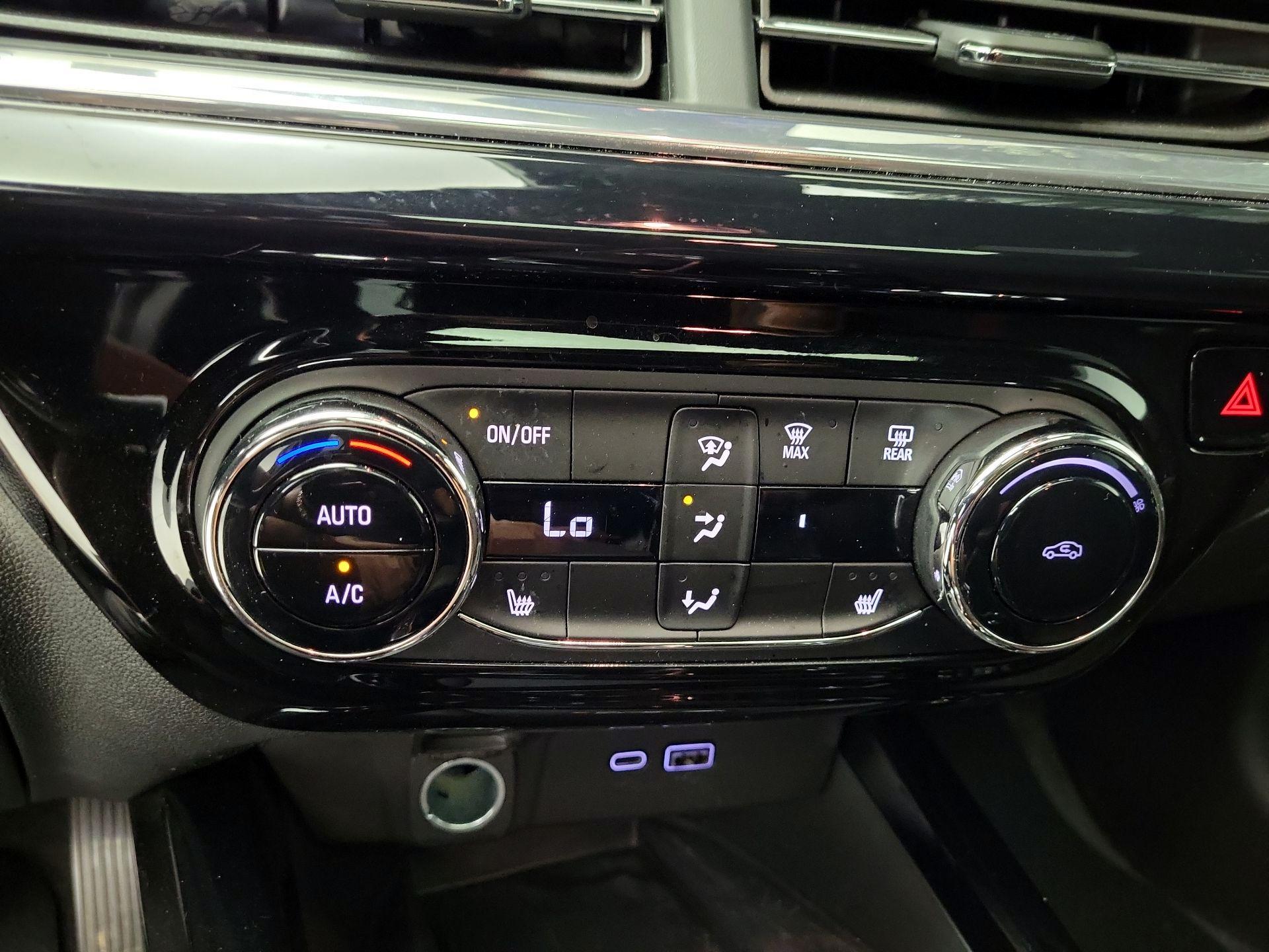 Thumbnail: 2024 Chevrolet Trax - 16