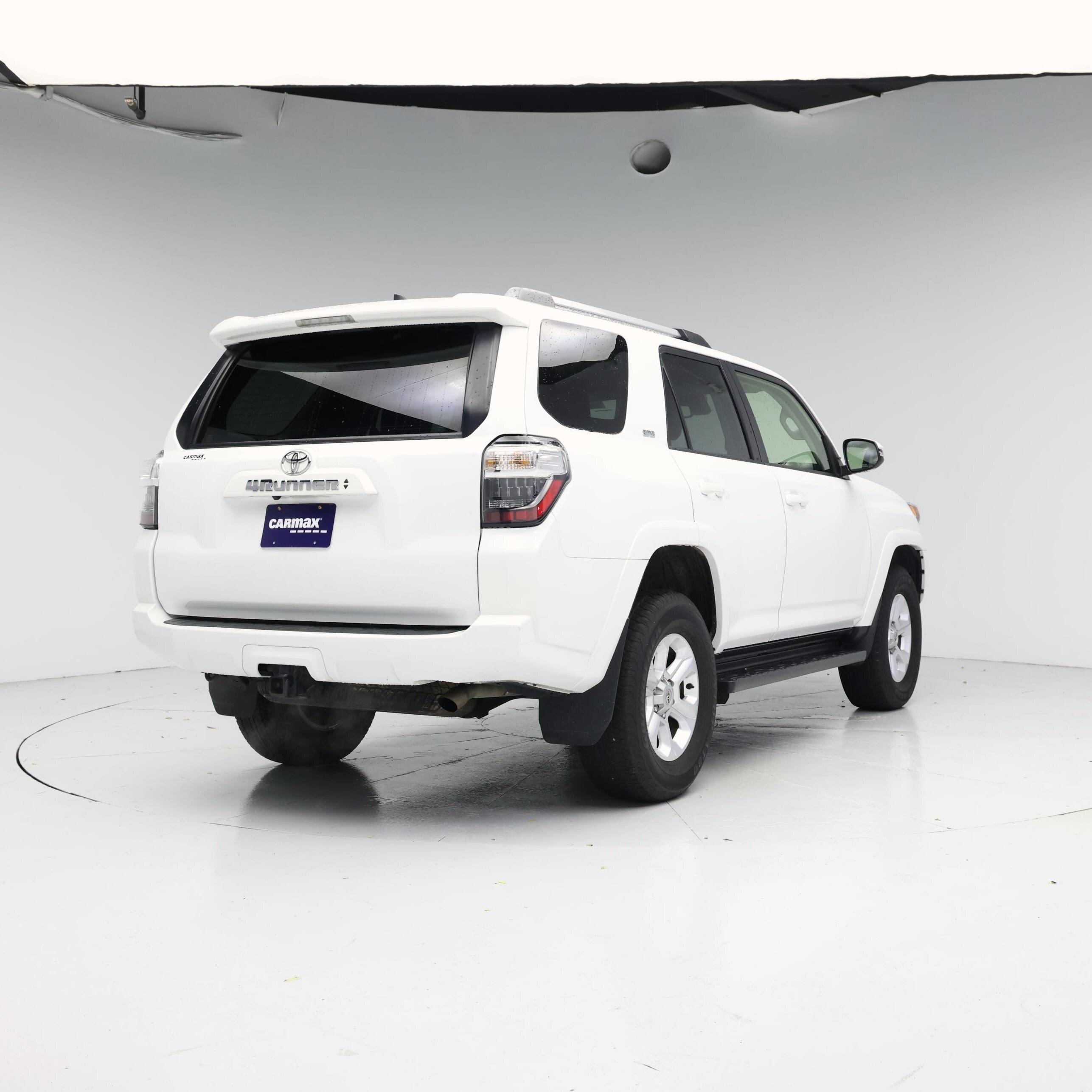 Thumbnail: 2024 Toyota 4Runner - 8