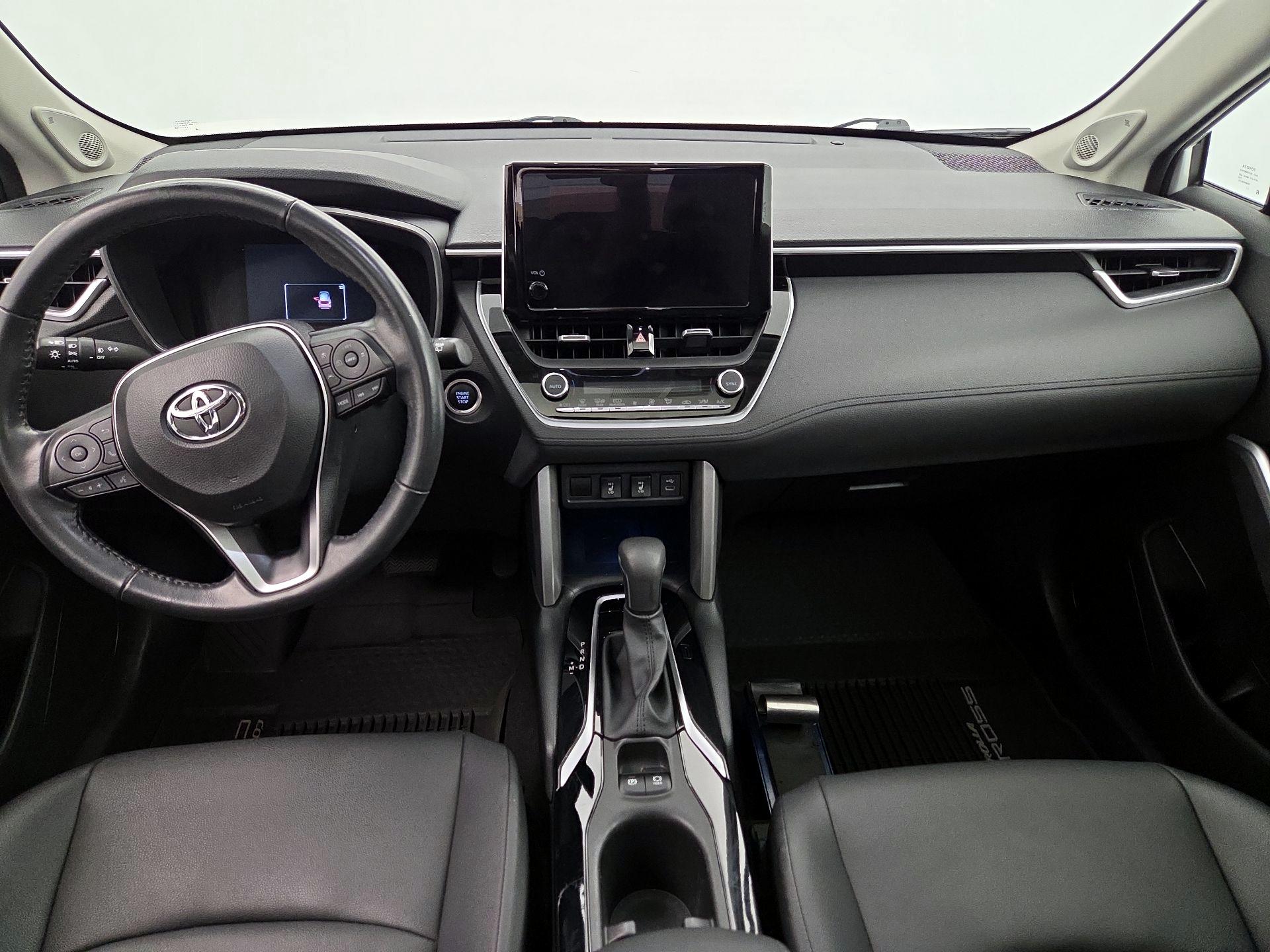 Thumbnail: 2023 Toyota Corolla Cross - 9