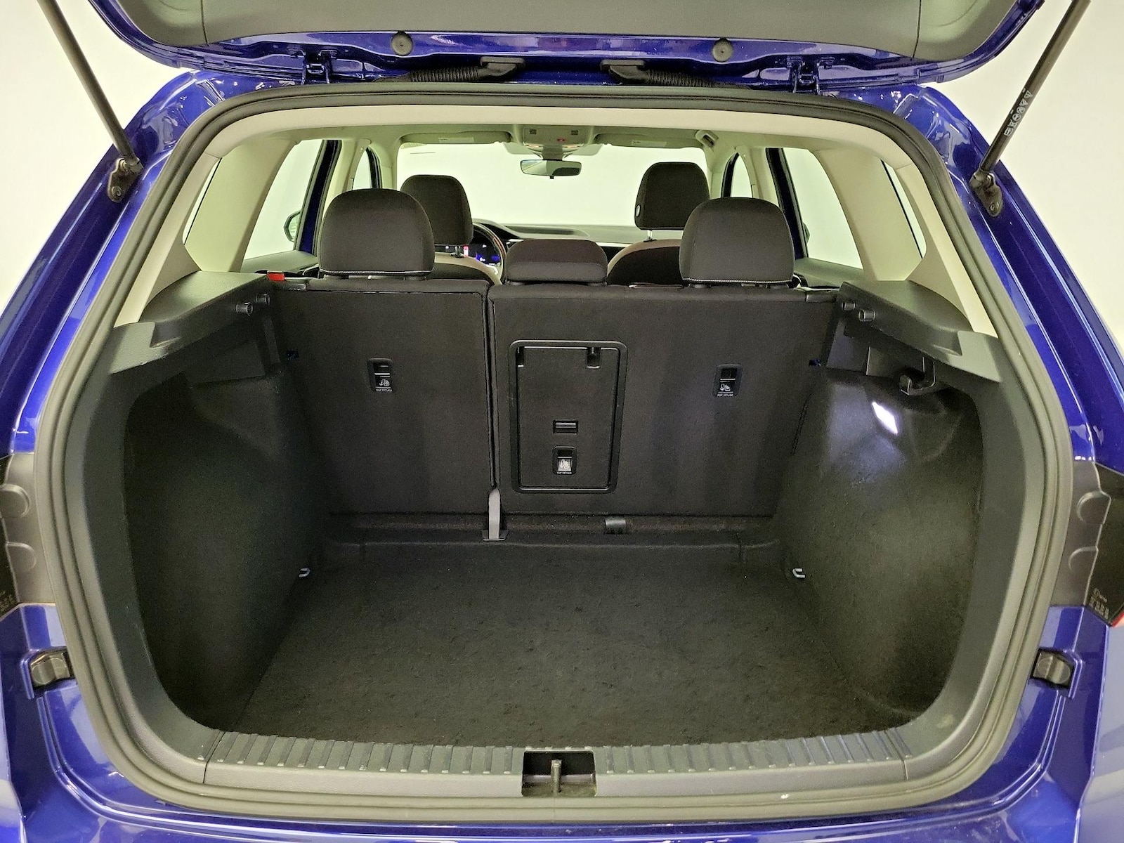 2024 Volkswagen Taos S - Photo 21