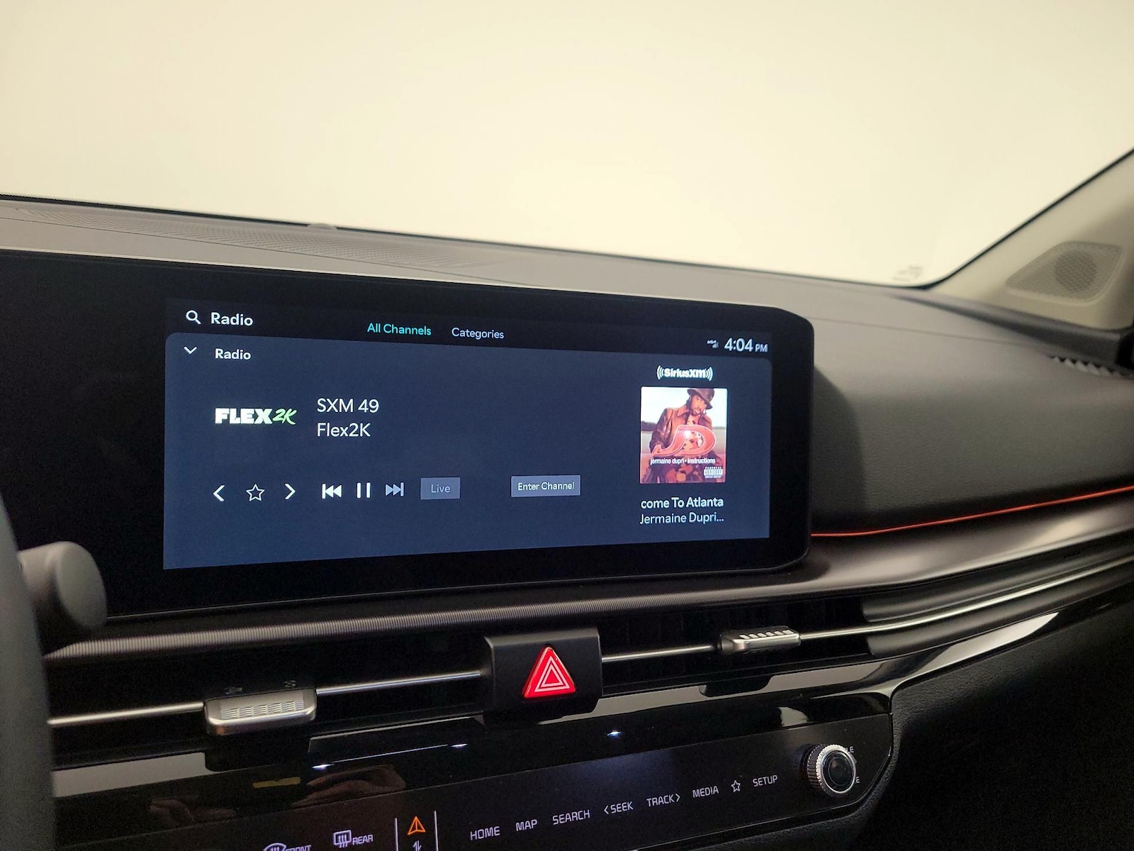 2026 Kia Sportage SX Prestige Hybrid - Photo 17