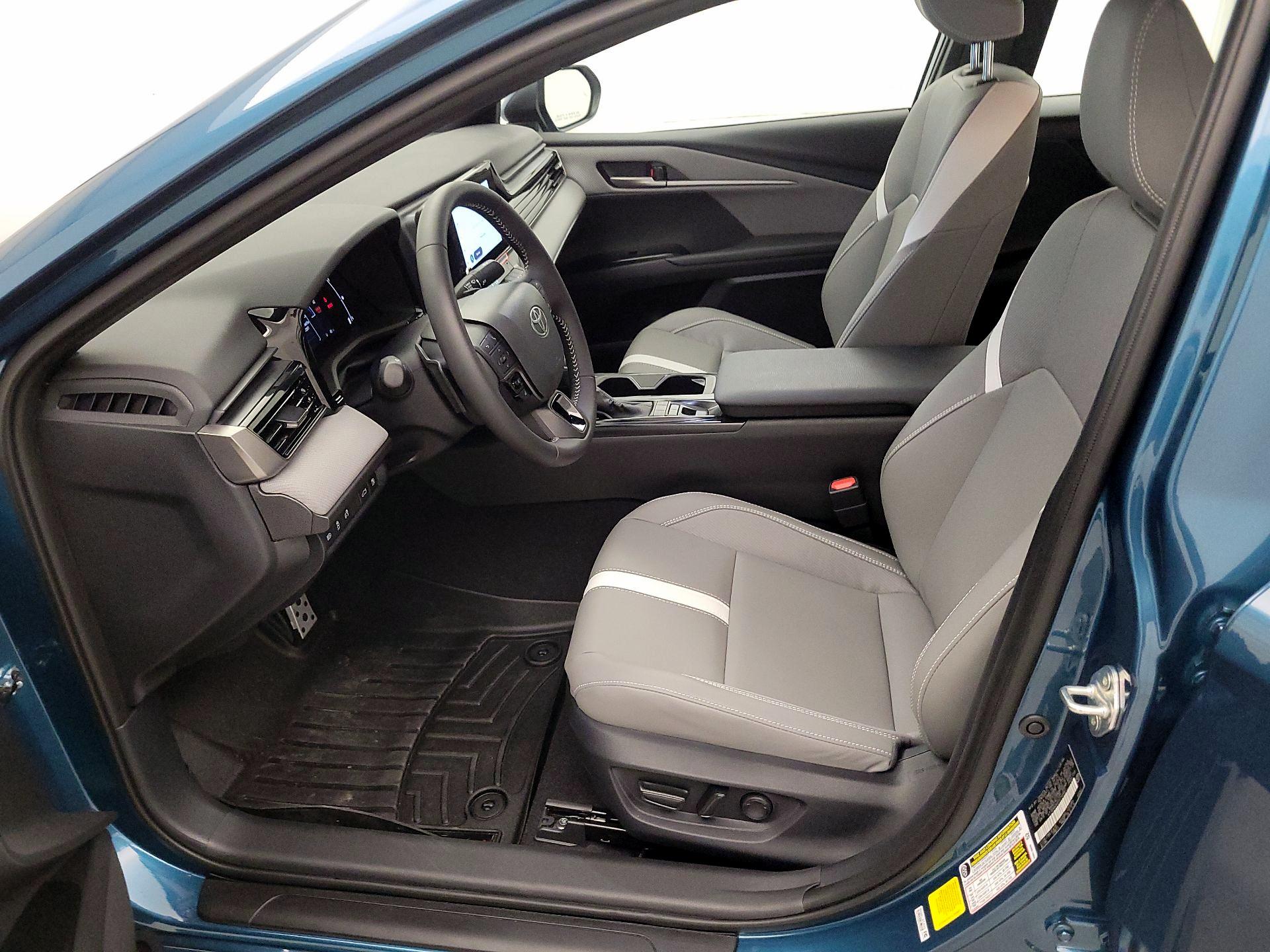 Thumbnail: 2026 Toyota Camry - 11