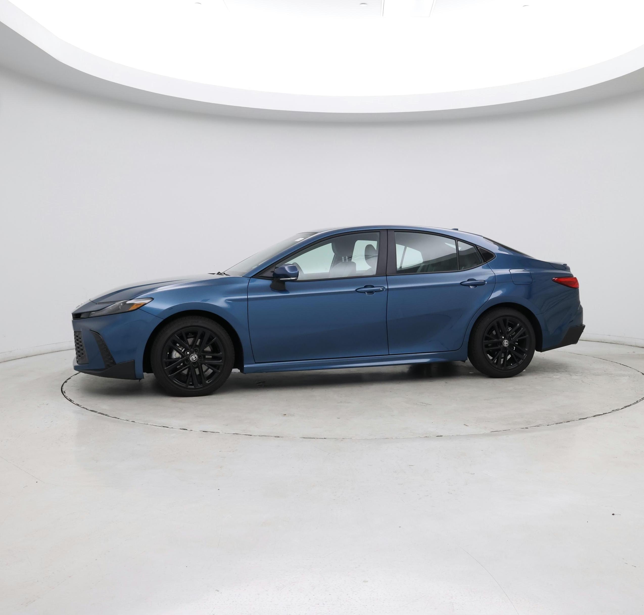 Thumbnail: 2026 Toyota Camry - 4