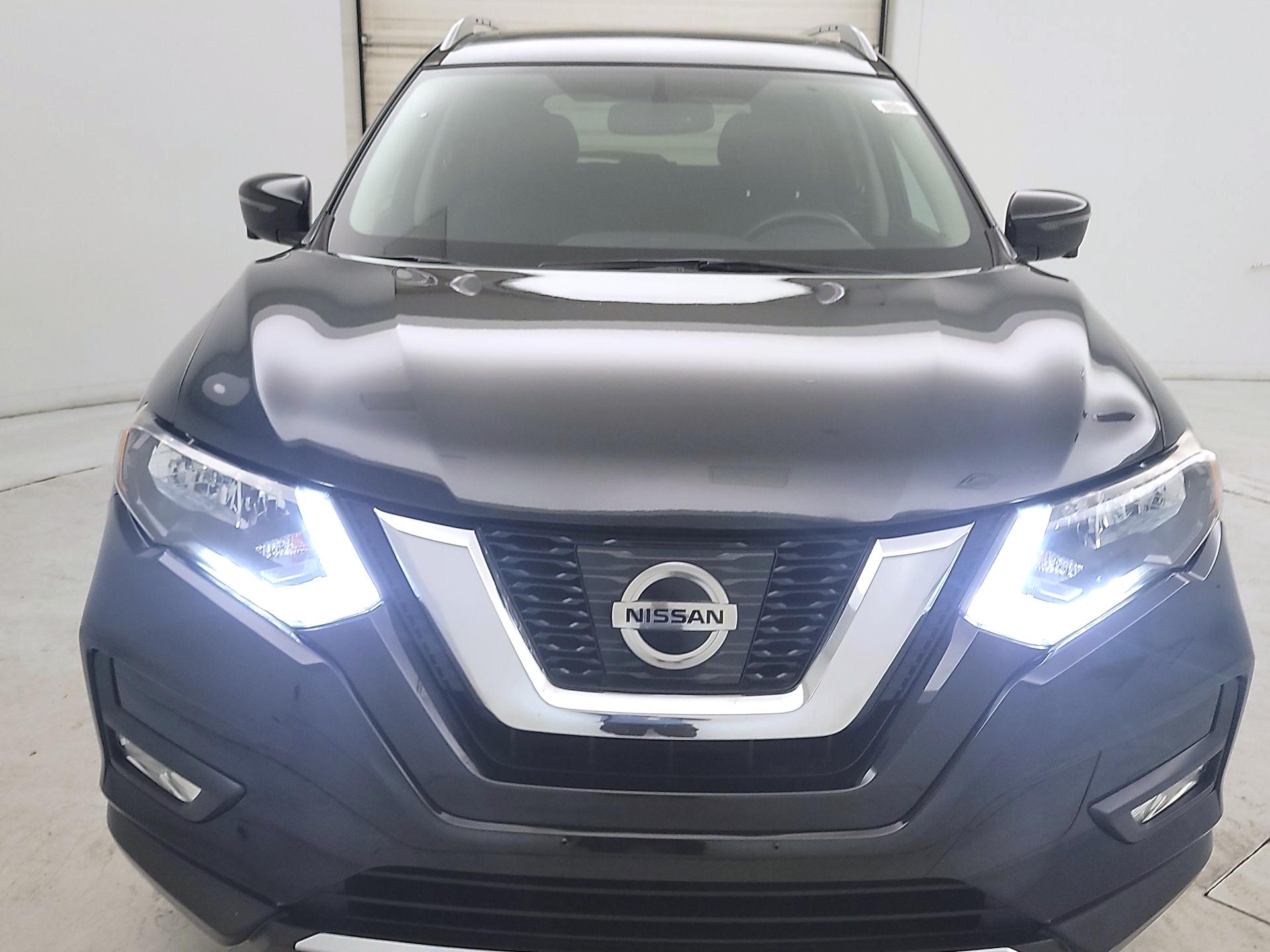 Thumbnail: 2017 Nissan Rogue - 2