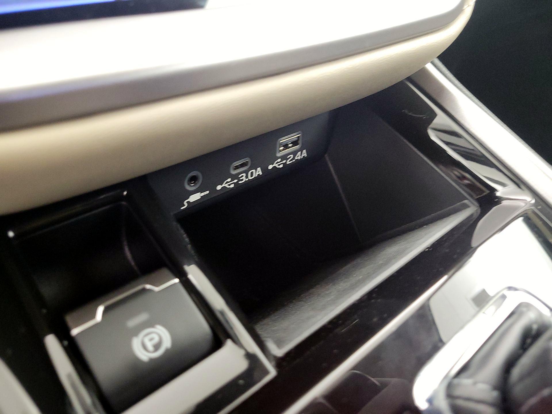 Thumbnail: 2025 Subaru Outback - 16