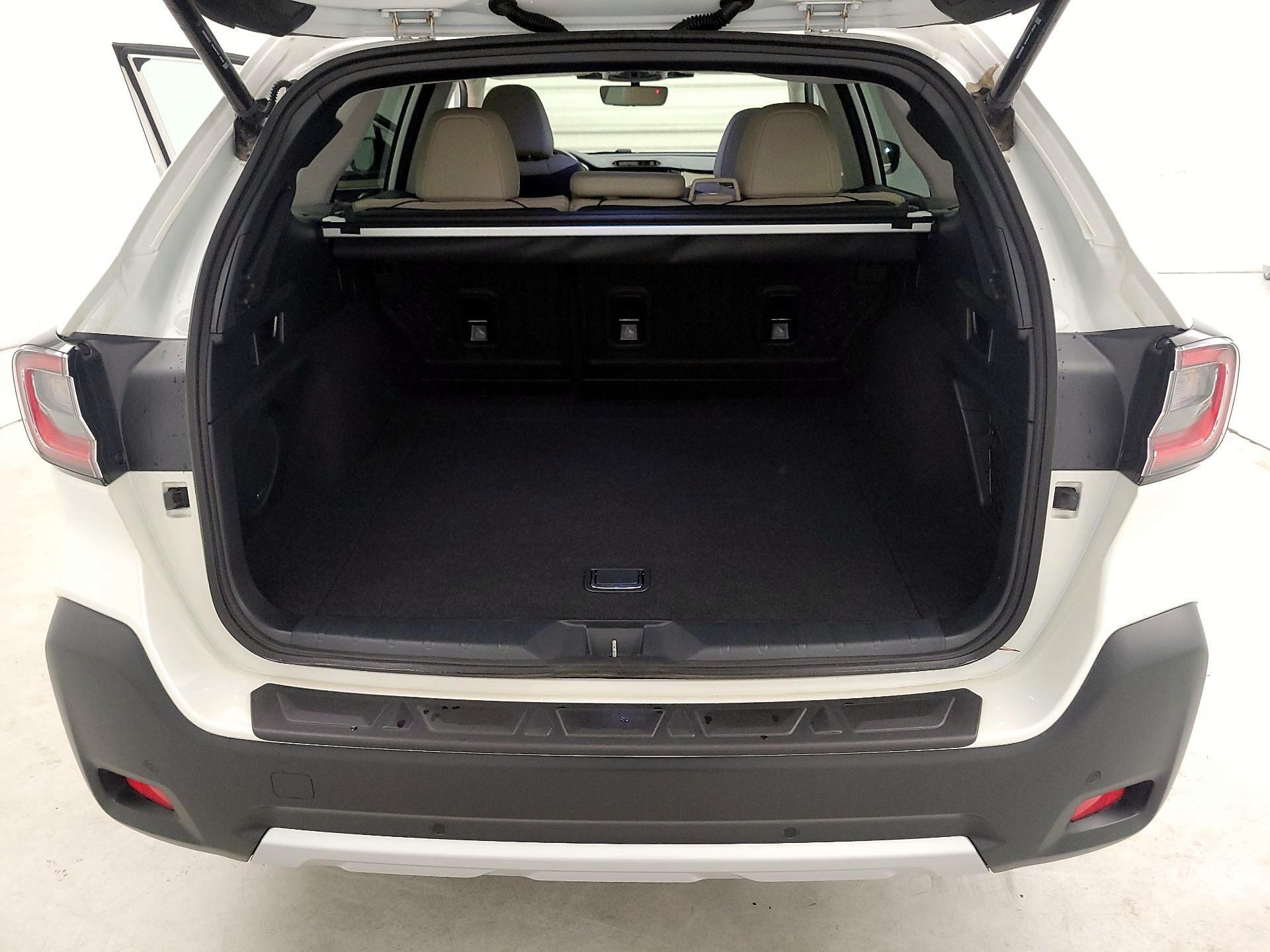 Thumbnail: 2025 Subaru Outback - 18