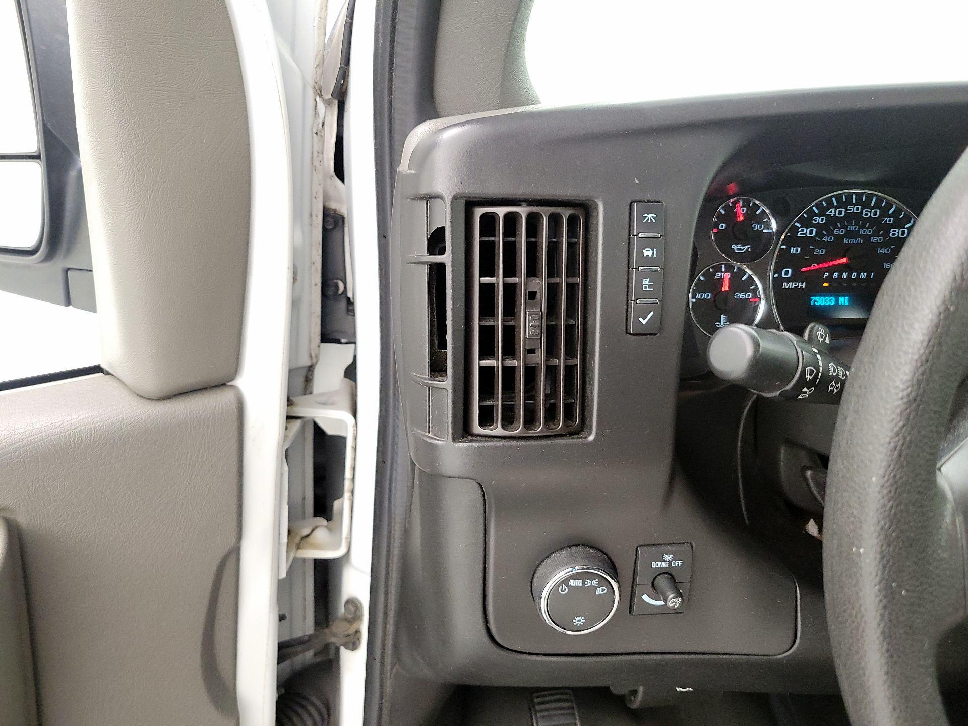 Thumbnail: 2019 GMC Savana - 13