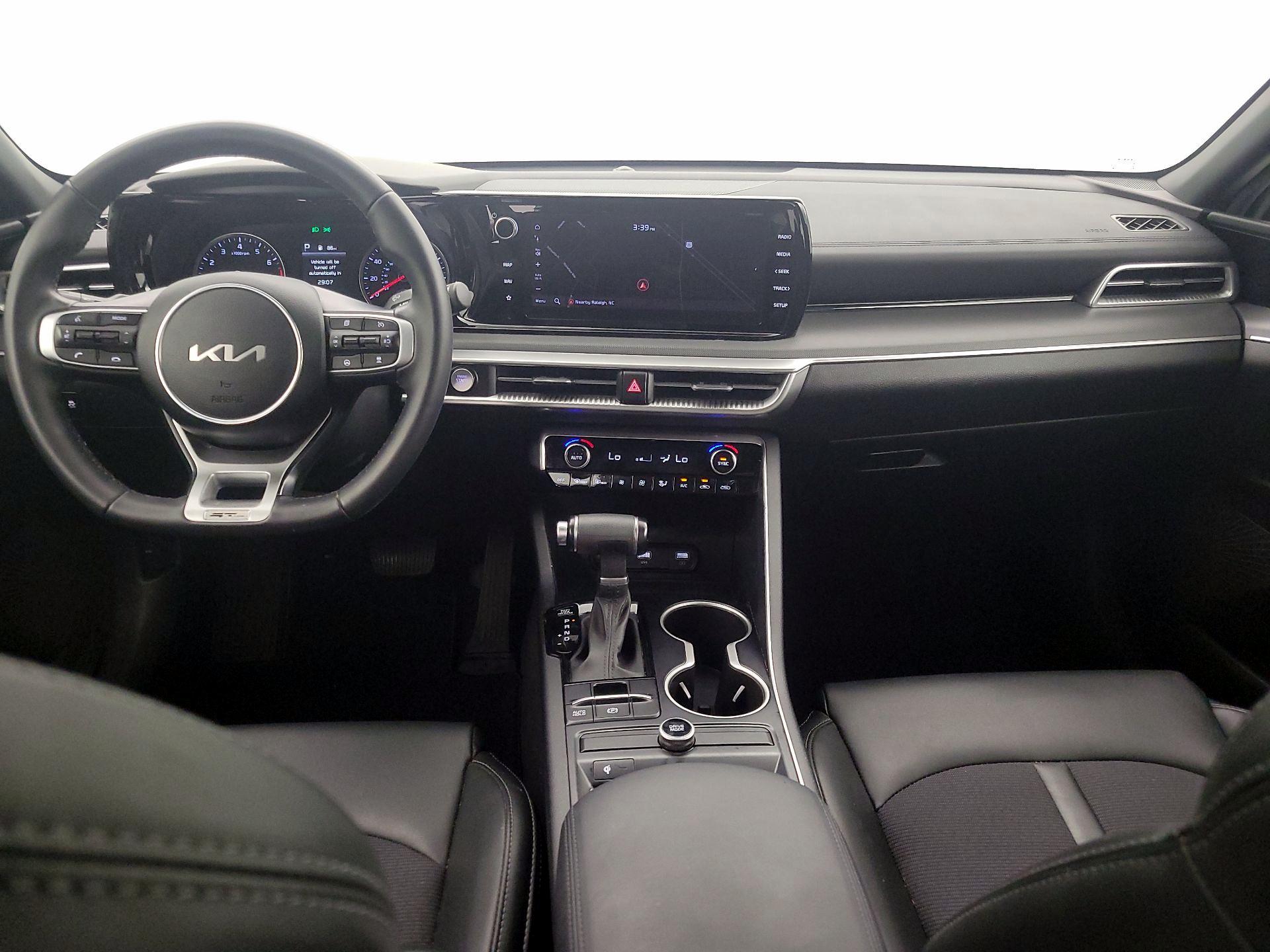 Thumbnail: 2023 Kia K5 - 9