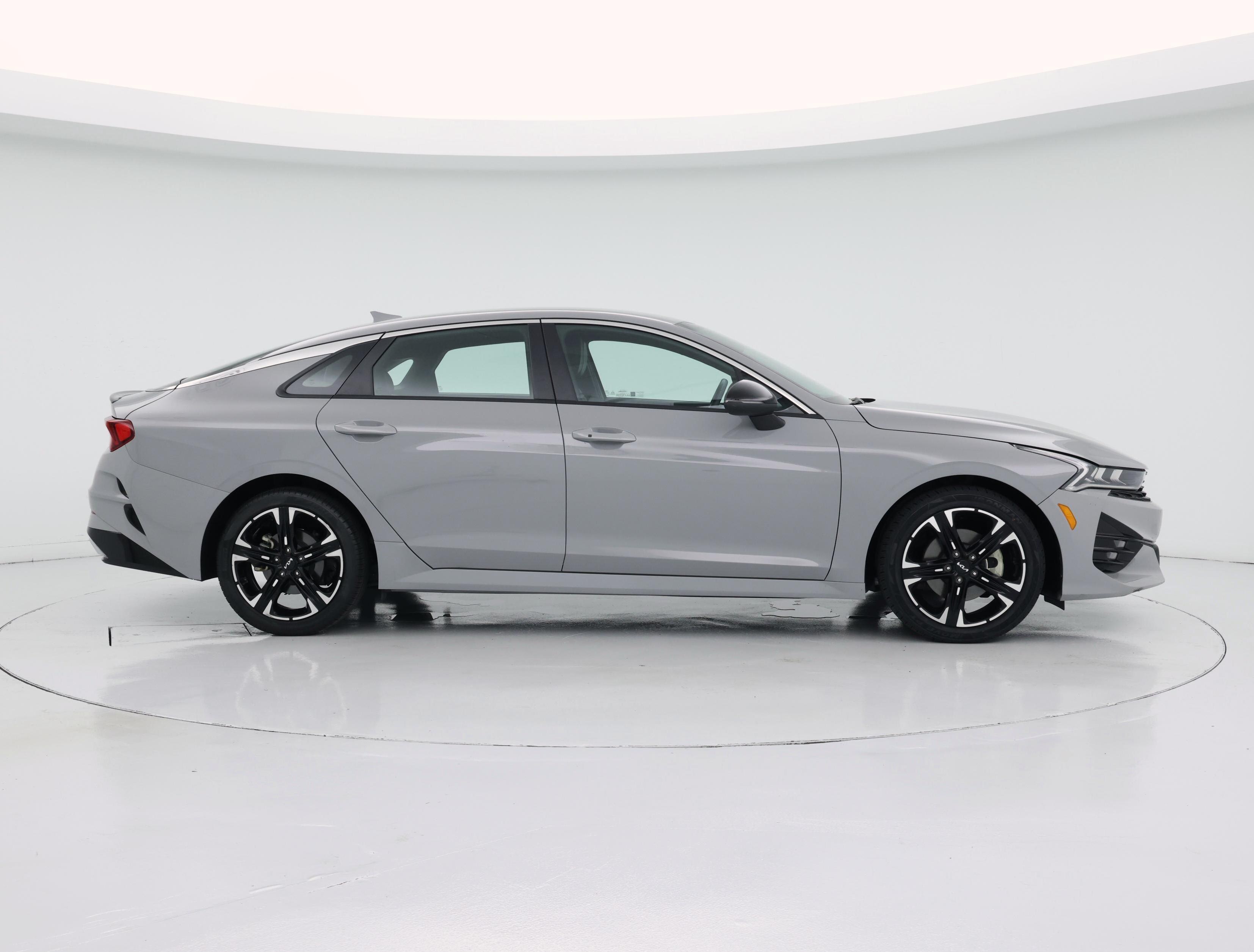 Thumbnail: 2023 Kia K5 - 7
