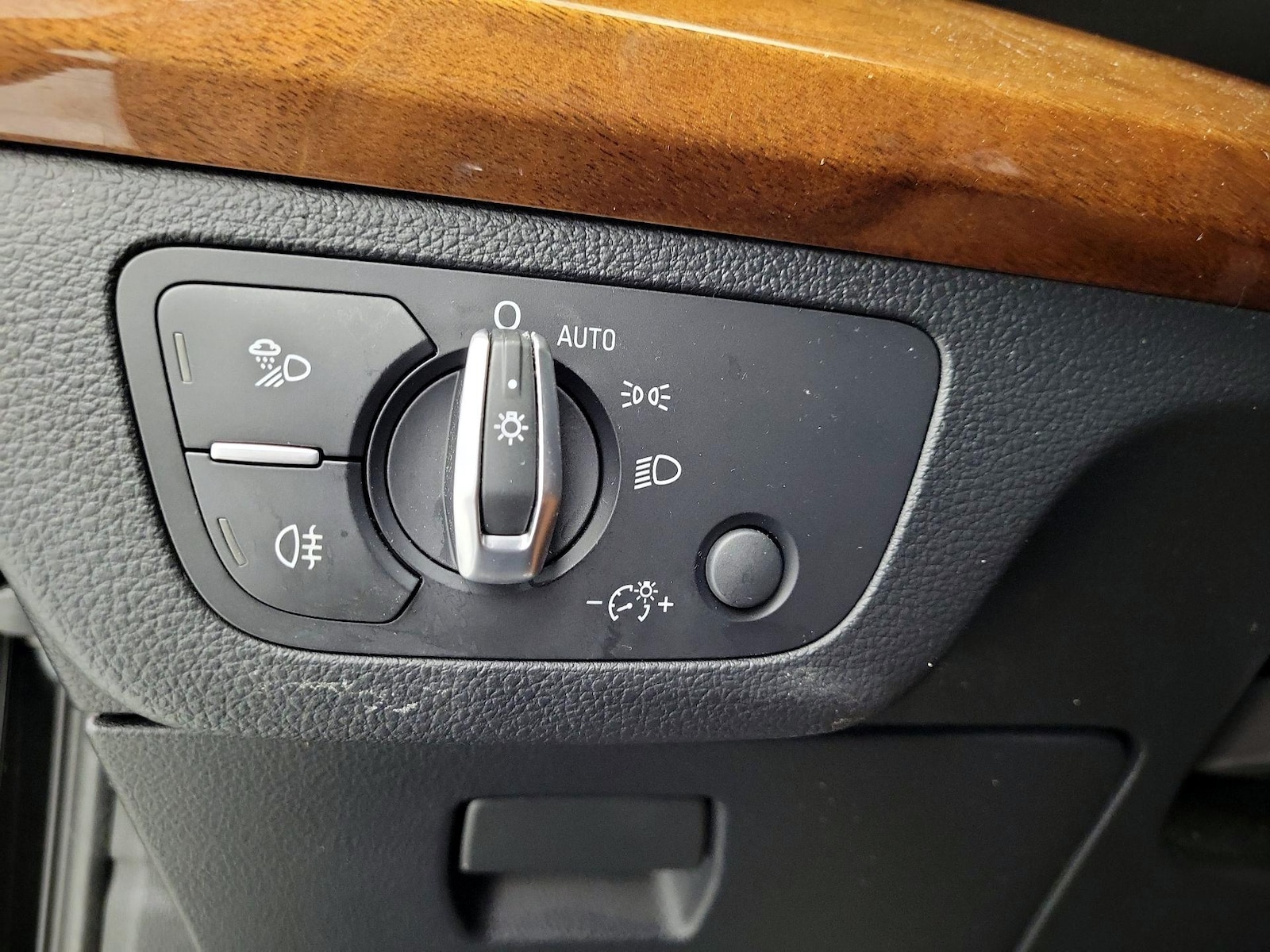 2023 Audi Q5 Premium - Photo 14